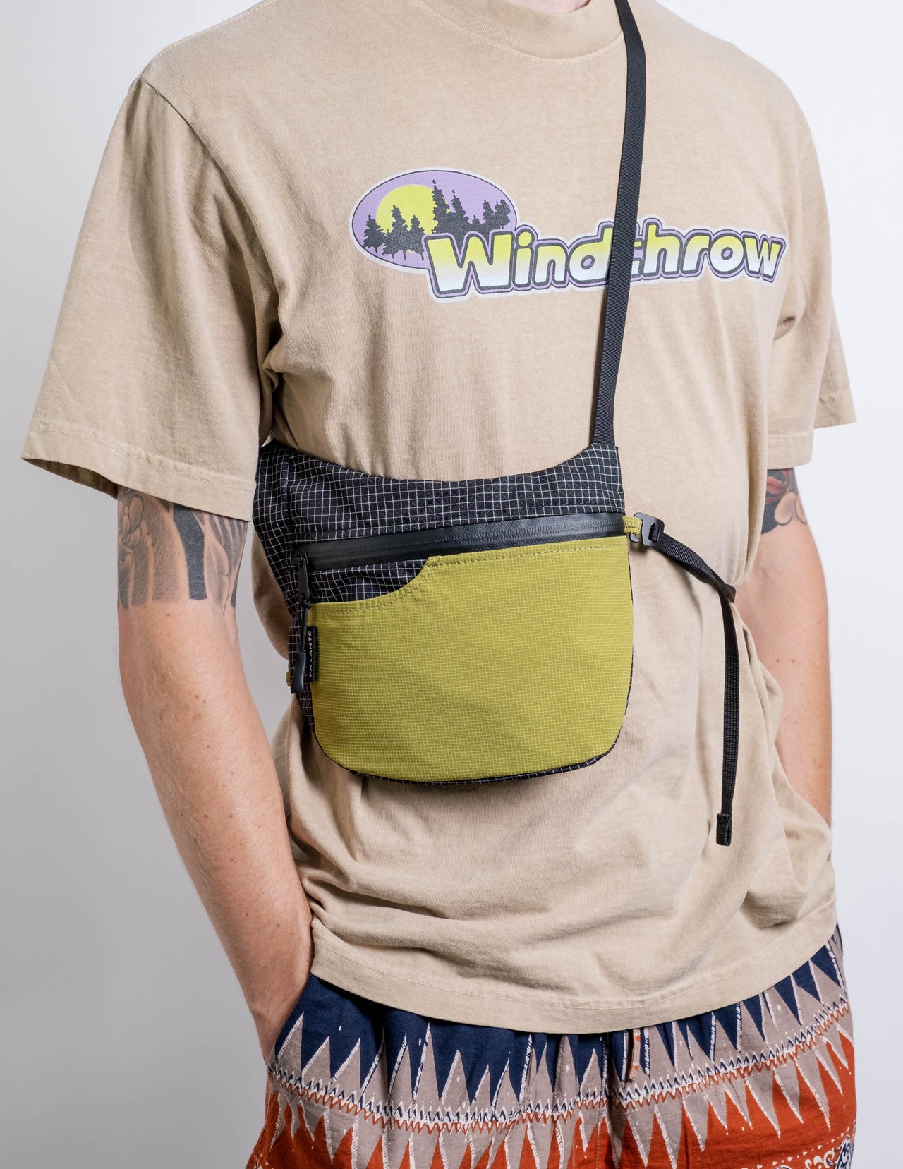 Sidebag in Black Gridstop/Lichen Mesh