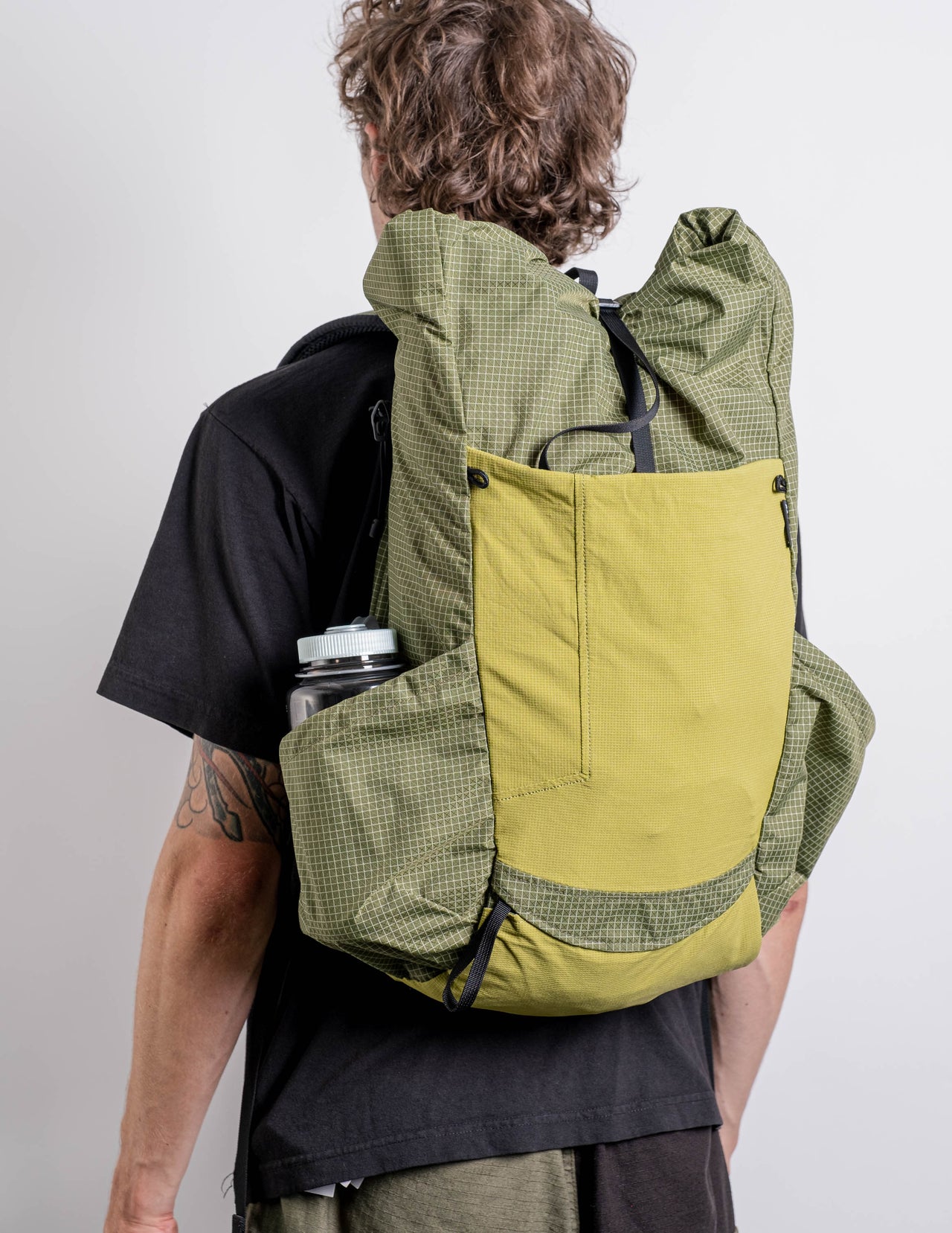 Desert Pack in Pine Gridstop/Lichen Mesh
