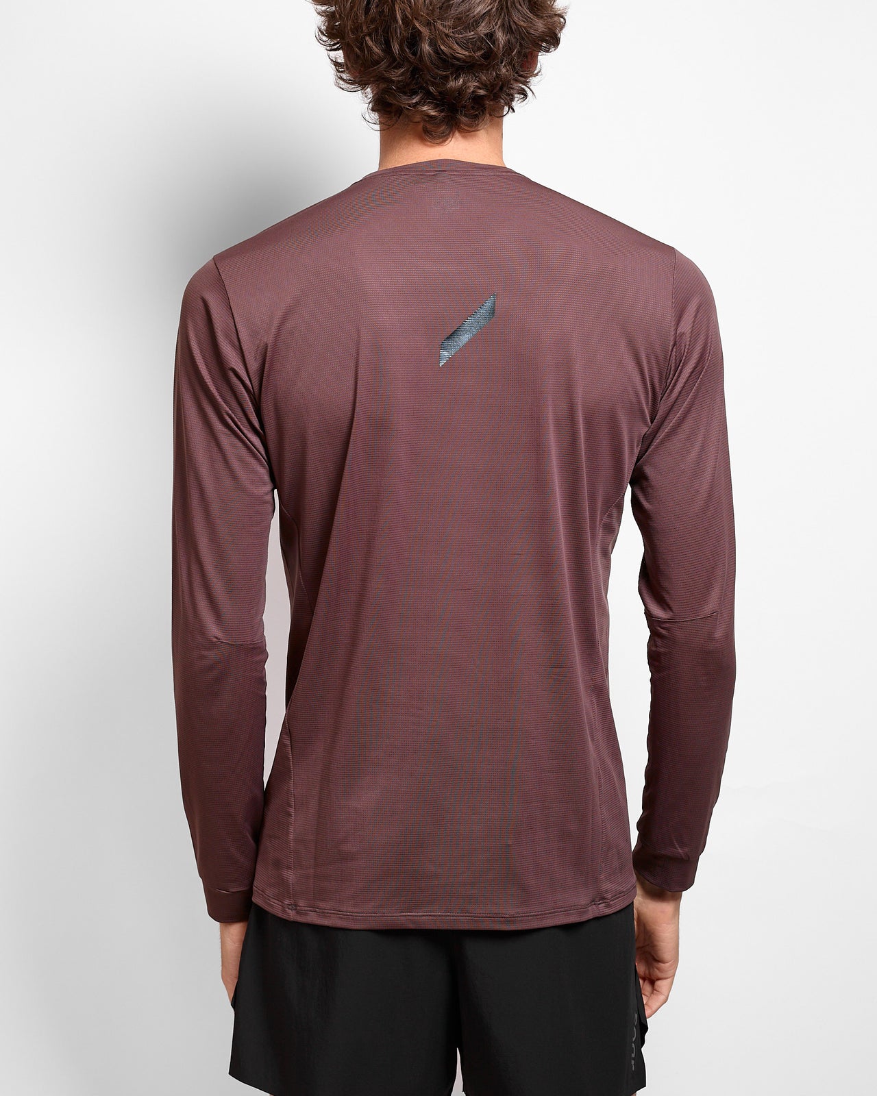 Long Sleeve Tech T in Dark Taupe