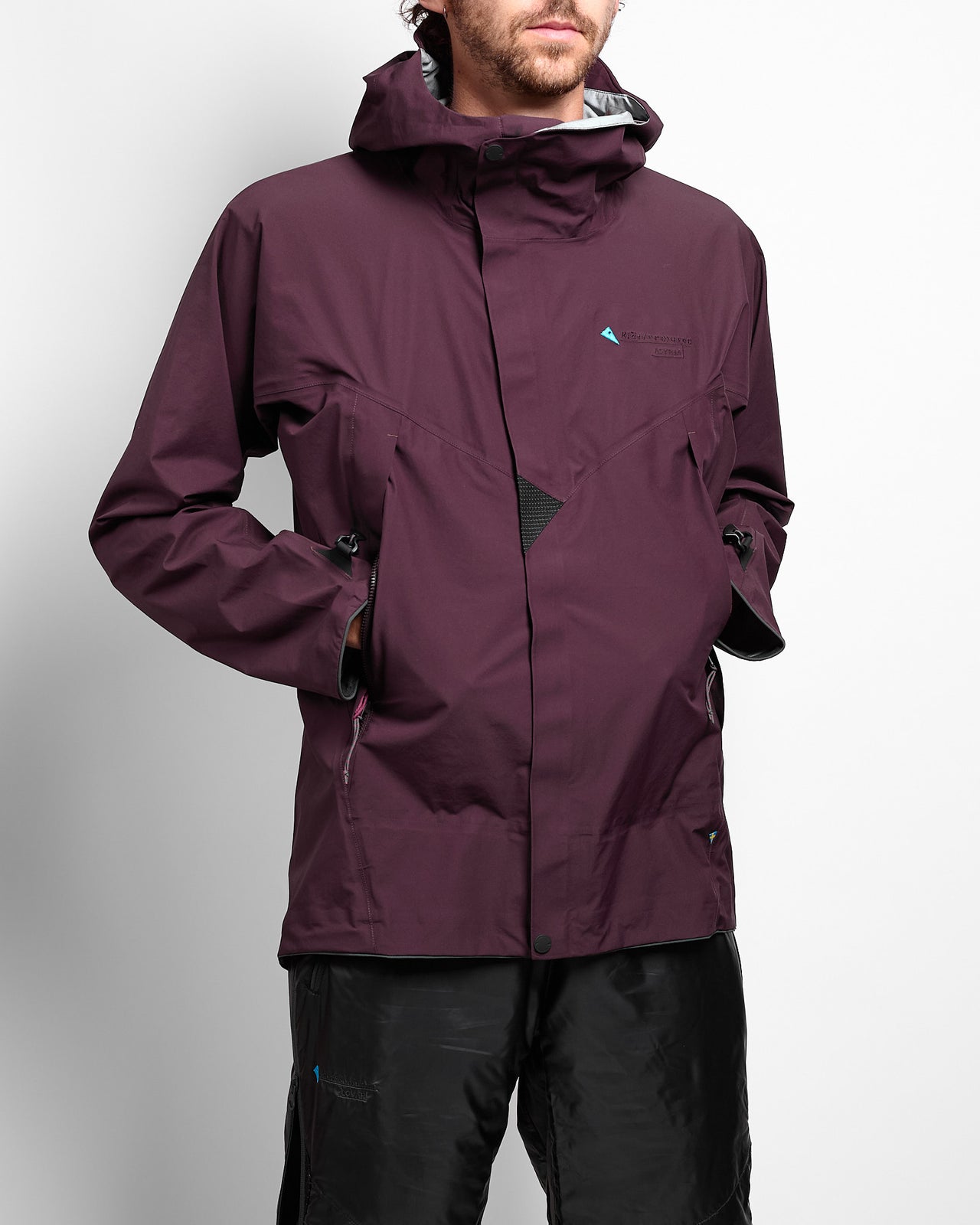 M's Asynja Jacket in Amaranth Red