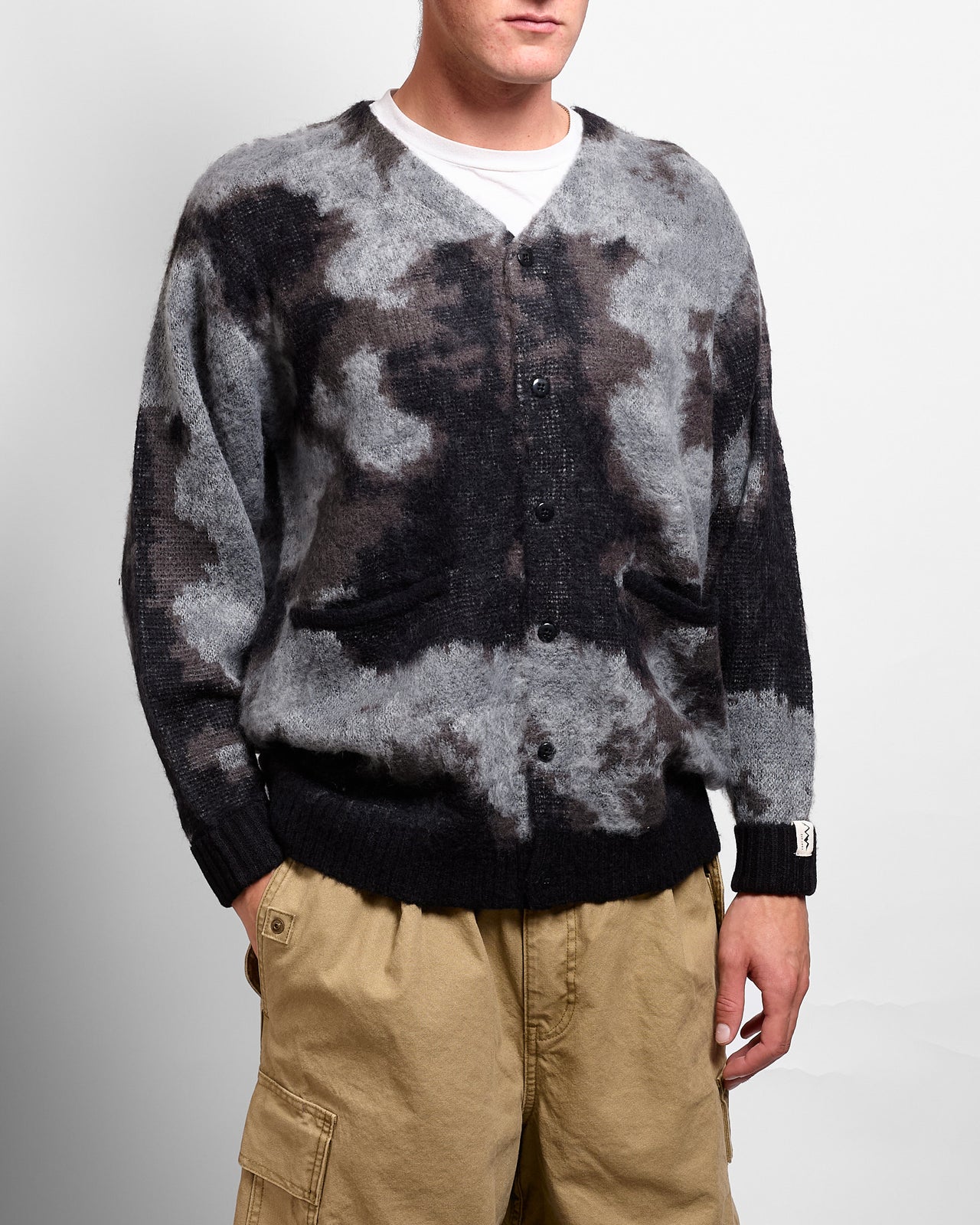 Blurry Jacquard Cardigan in Black