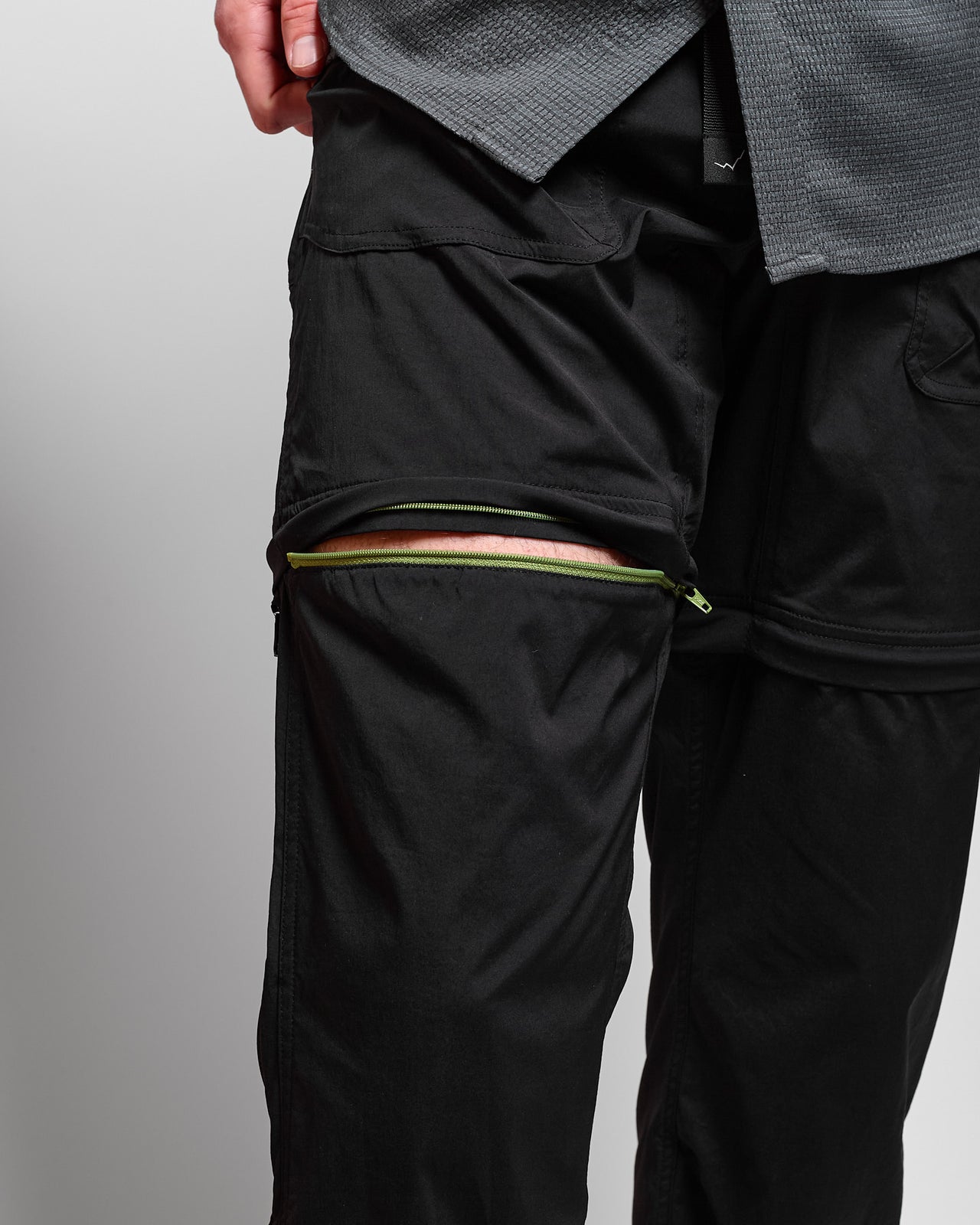 2 Way Hiking Pants in Black