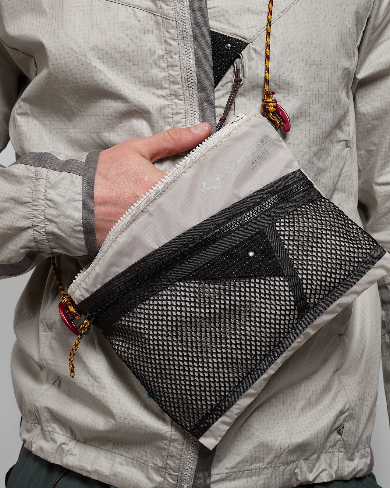 Algir Medium Accessory Bag in Putty Grey