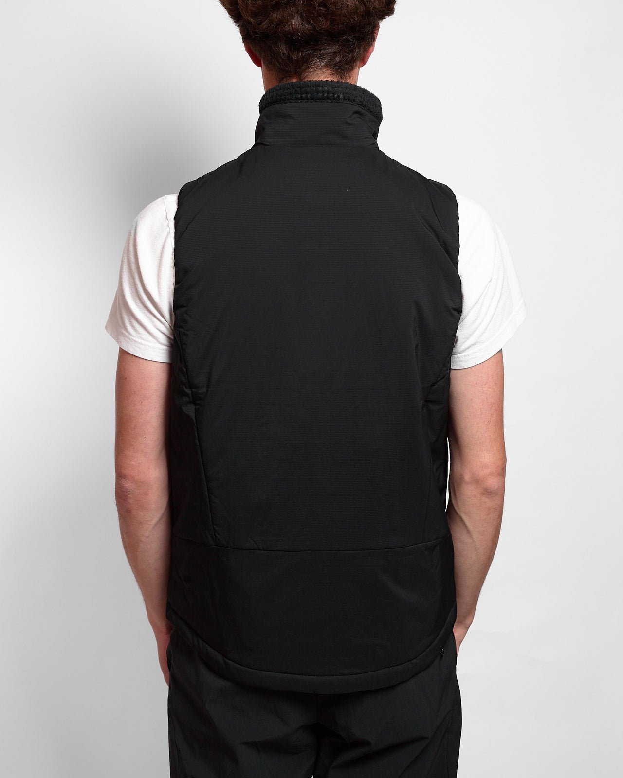 Nylon Insulation Vest in Black