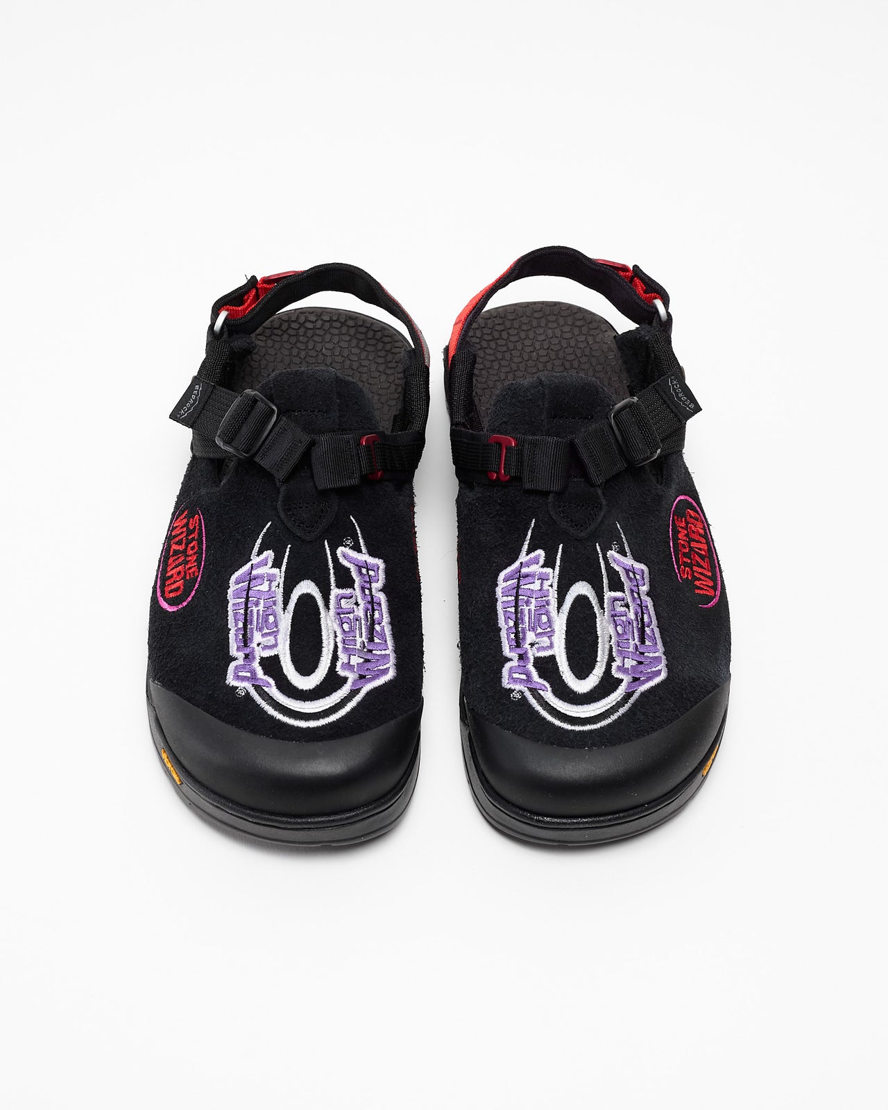 Stone Wizard Clogs in Phantom Black