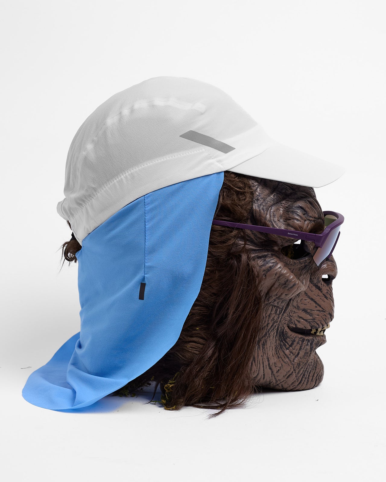 Sahara Cap 2.0 in White/Blue