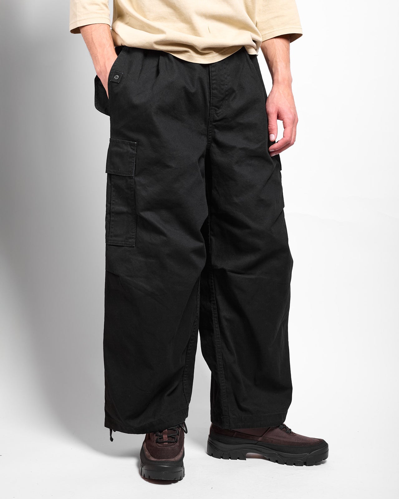 Canvas Manatrooper Pant in Black