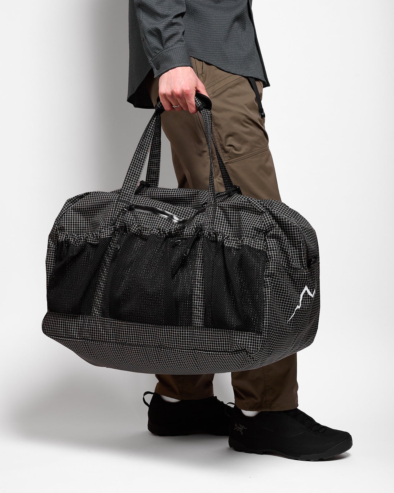 Race Bag in Grid Black