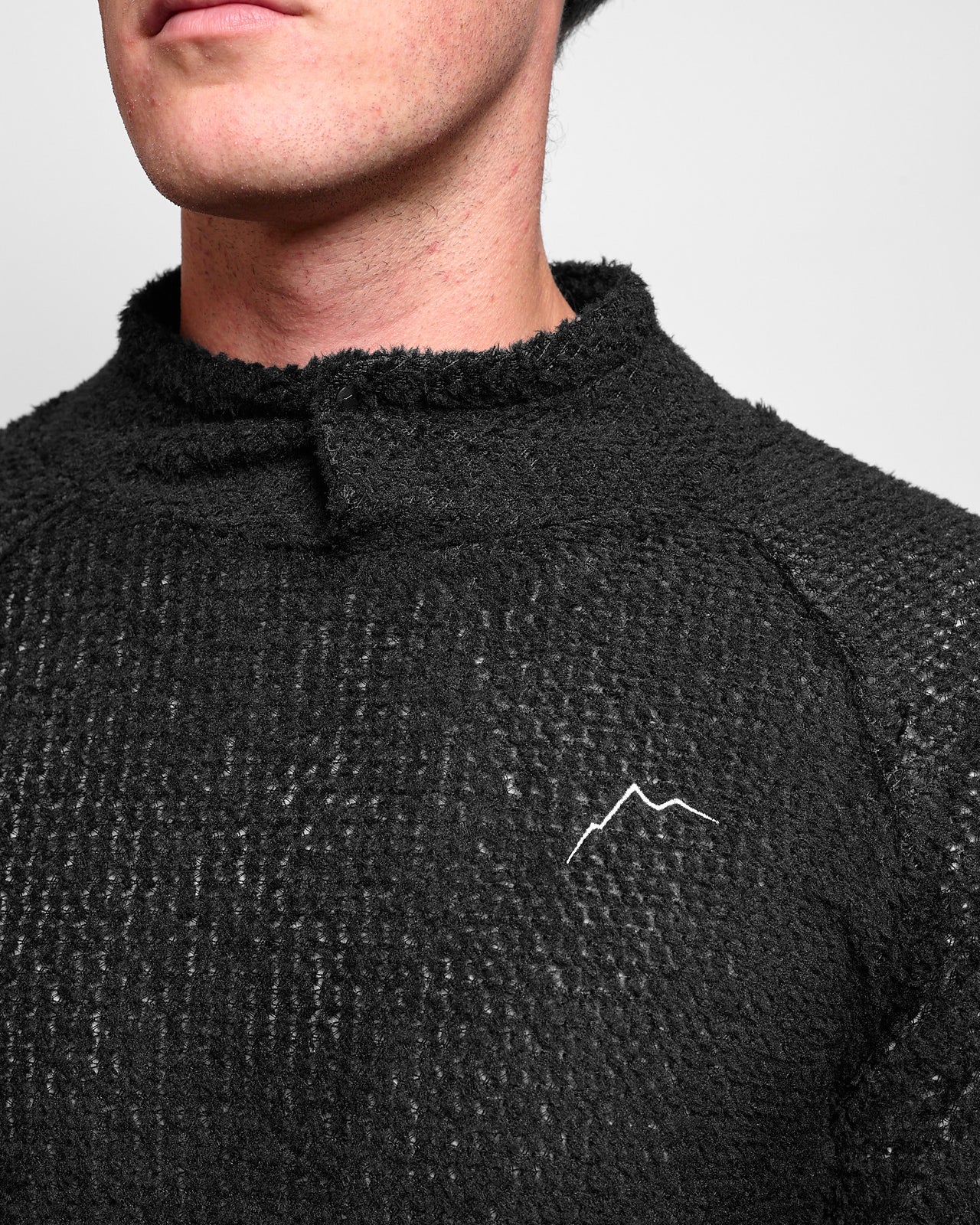 Snap Alpha Pullover in Black