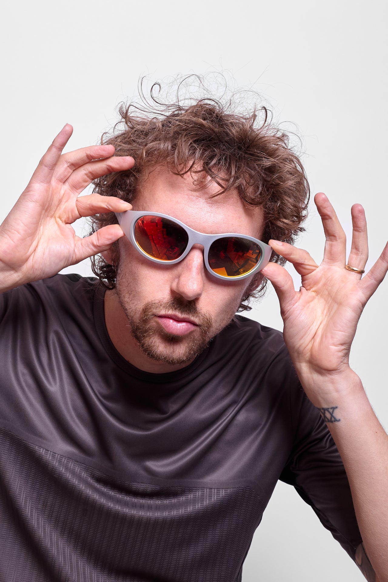 Anvma '99 in Silver Metal Lava