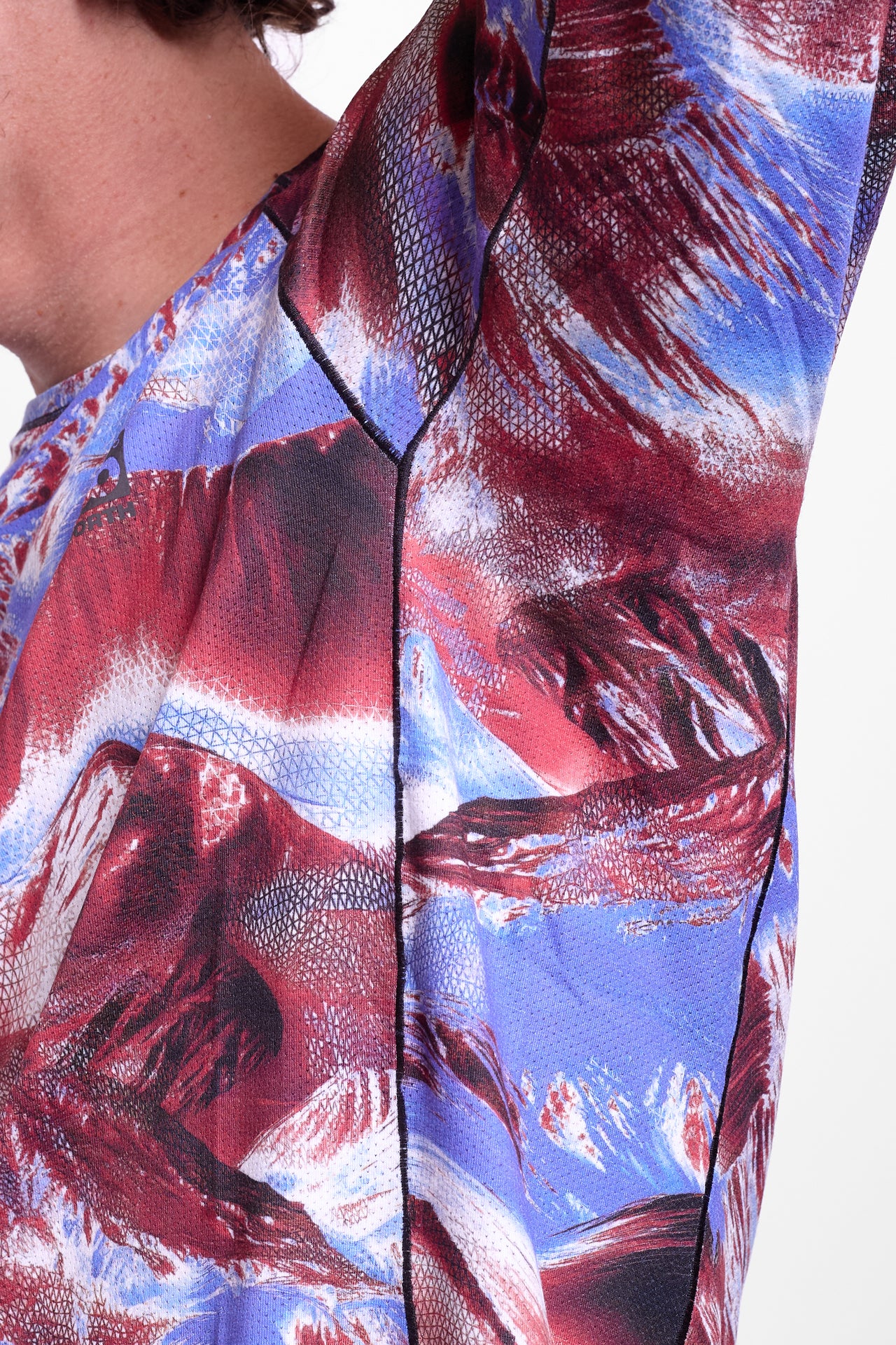 Helgafell Longsleeve Baselayer in Blood, Sweat & Tears