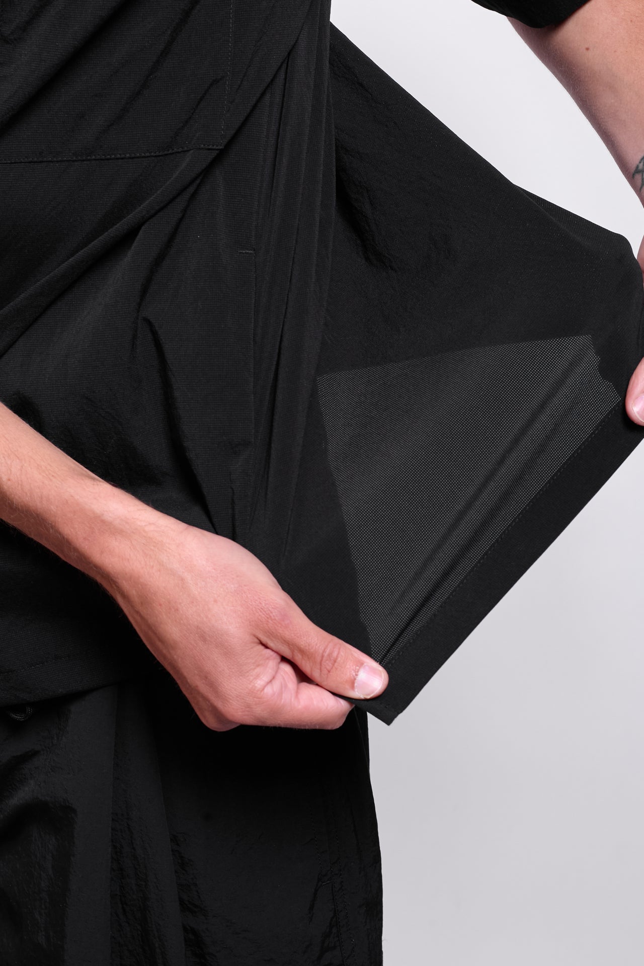 Breathable Quick Dry Shirt in Black