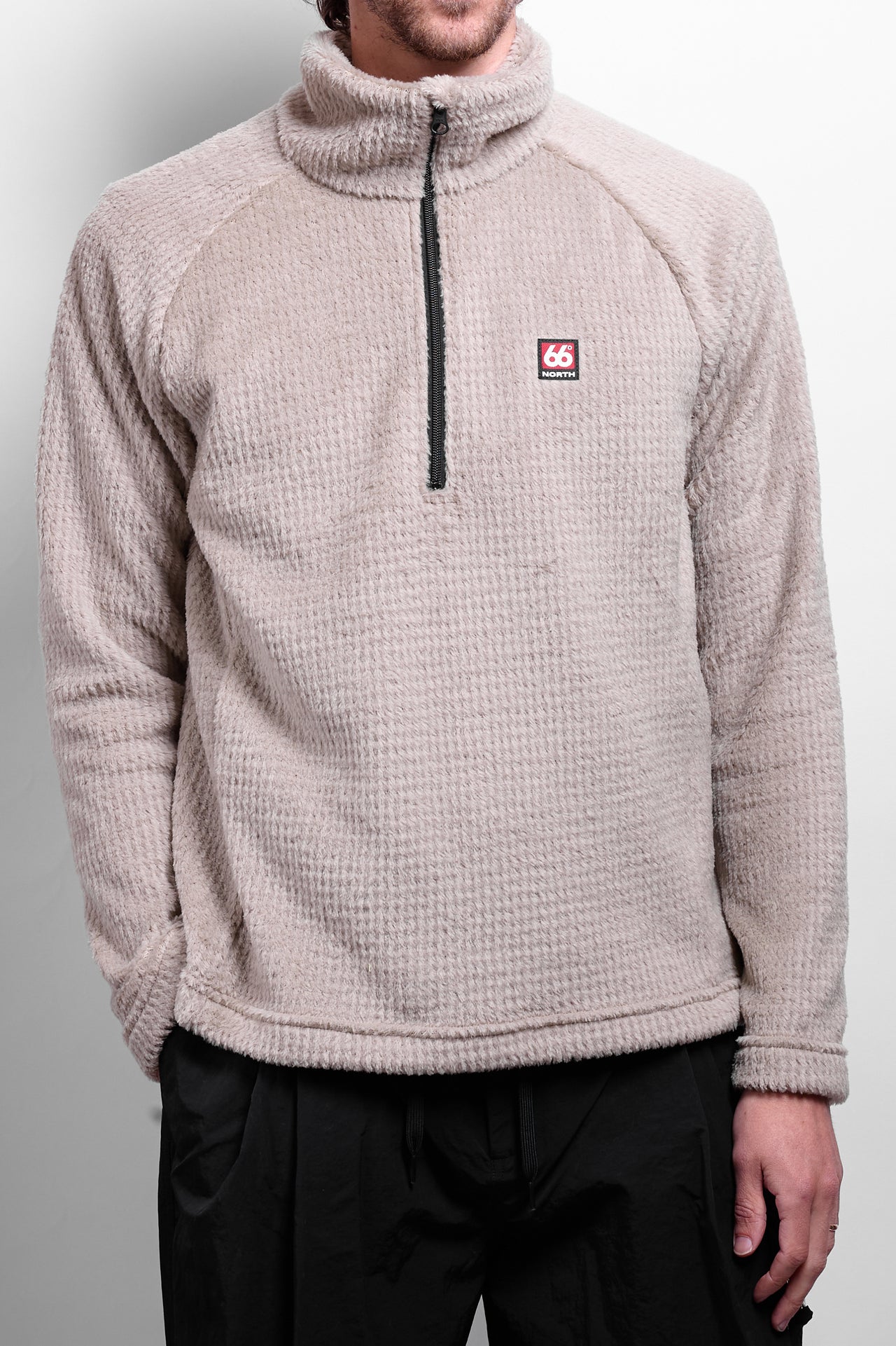 Hrannar Fleece in Volcanic Desert