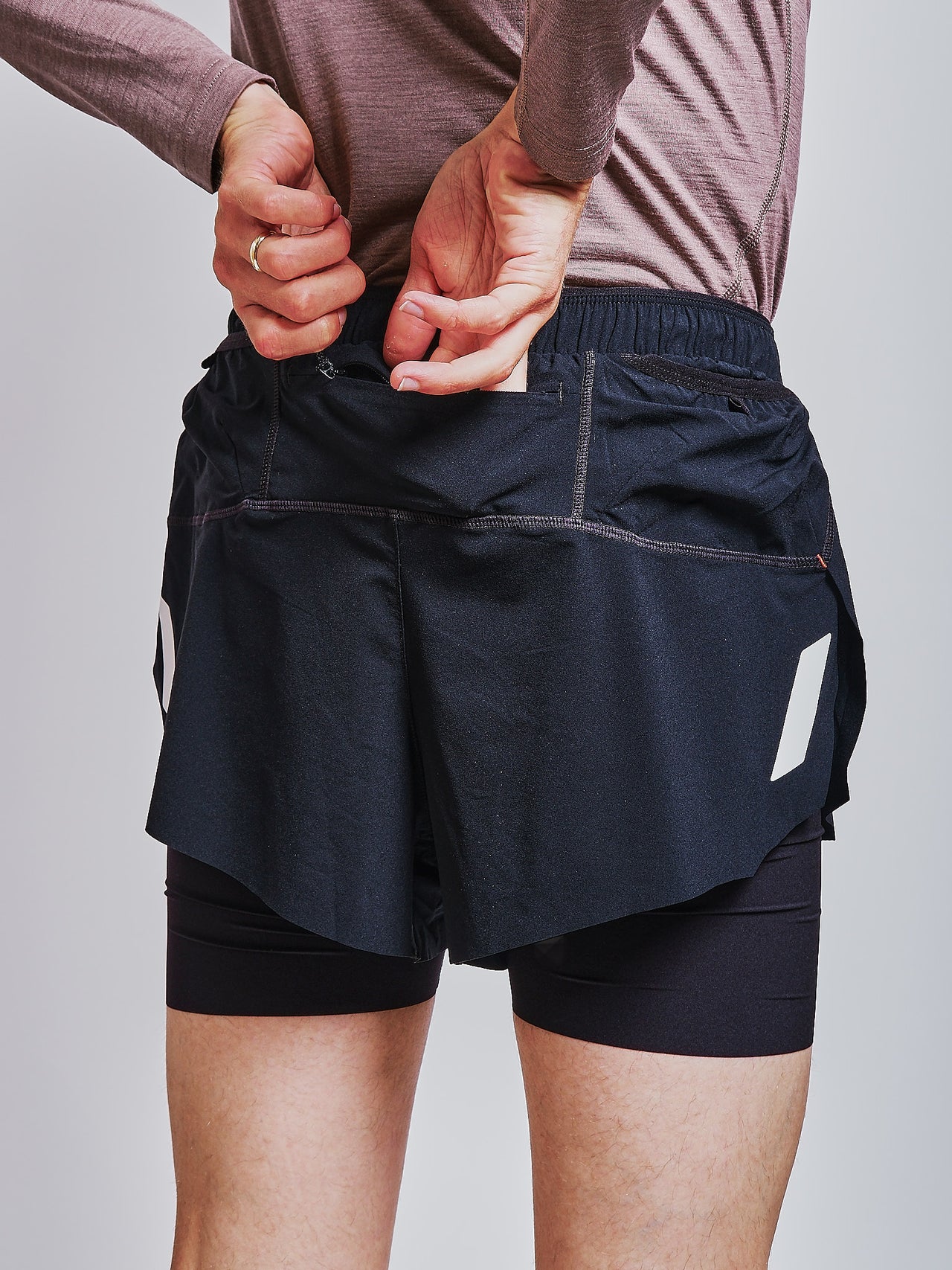 Trail Shorts in Black