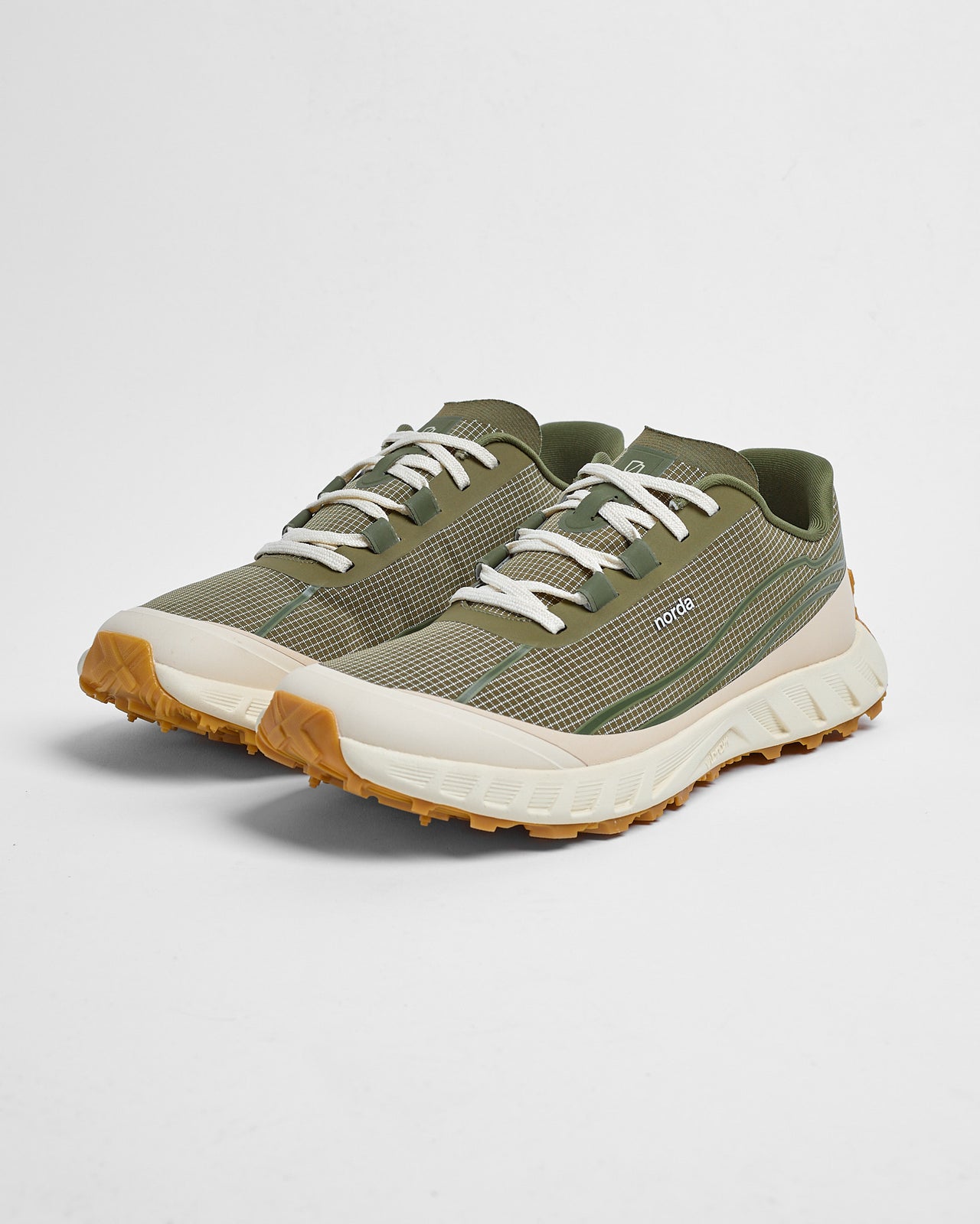 norda 002 in Sage