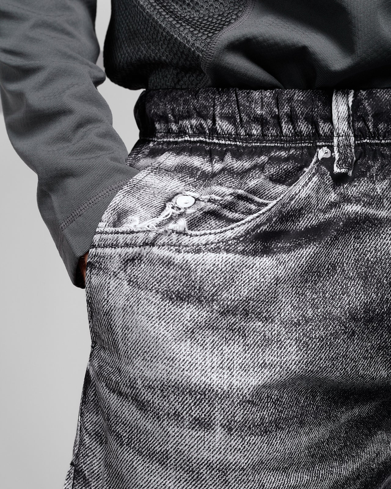 PeaceShell™ 5" Unlined Shorts in Black Denim