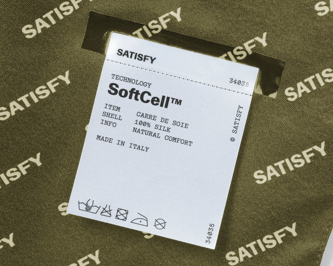 SoftCell™ Carré de soie Bandana in Military Olive