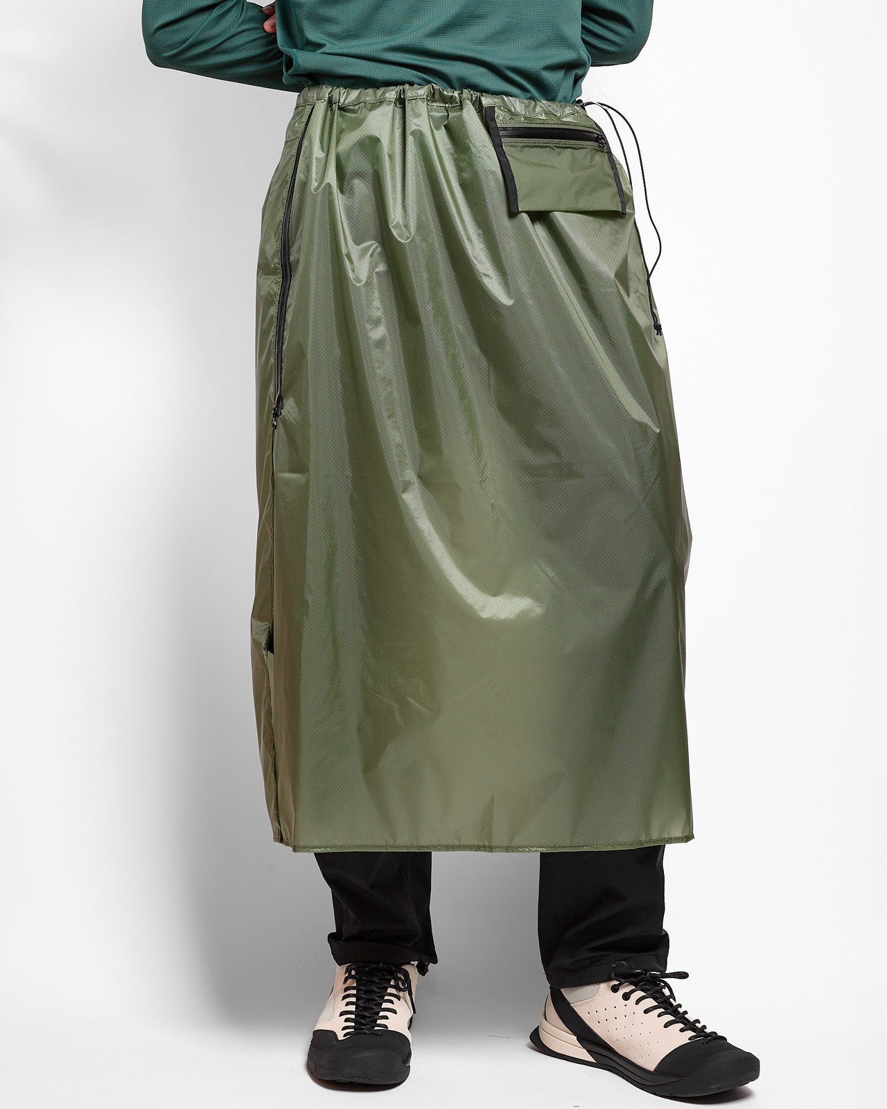 Hiking Skirt in Khaki