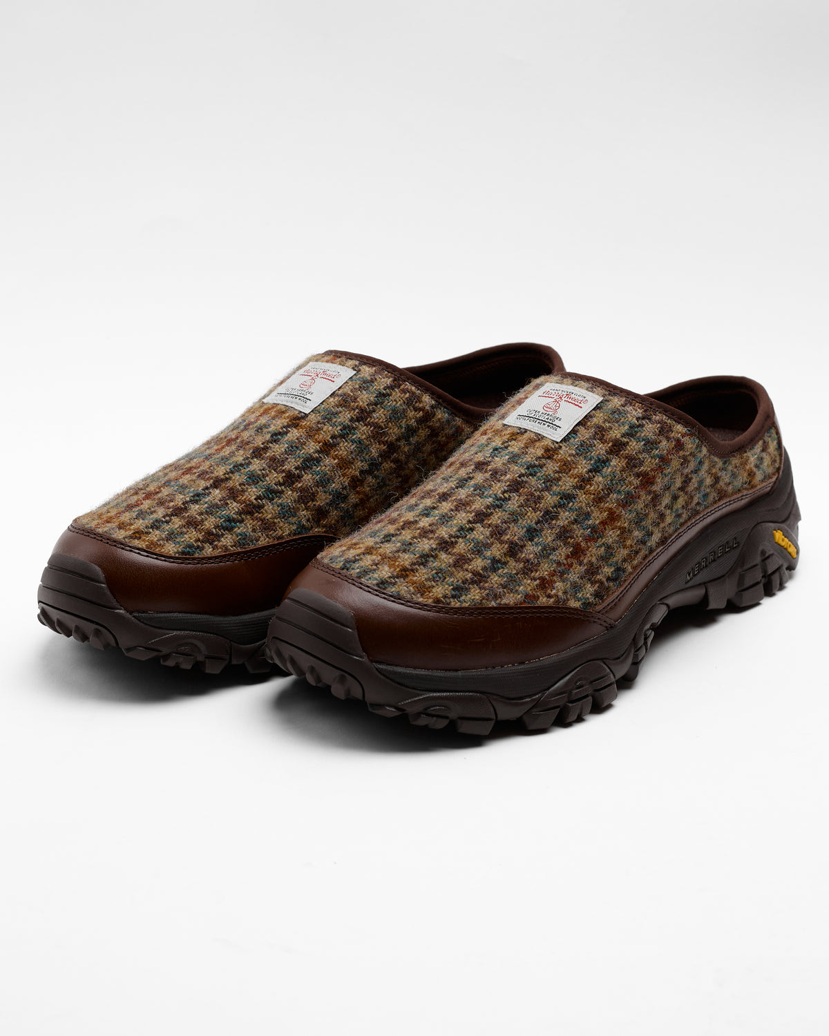 Moab 2 Slide SE x Harris Tweed in Dark Walnut