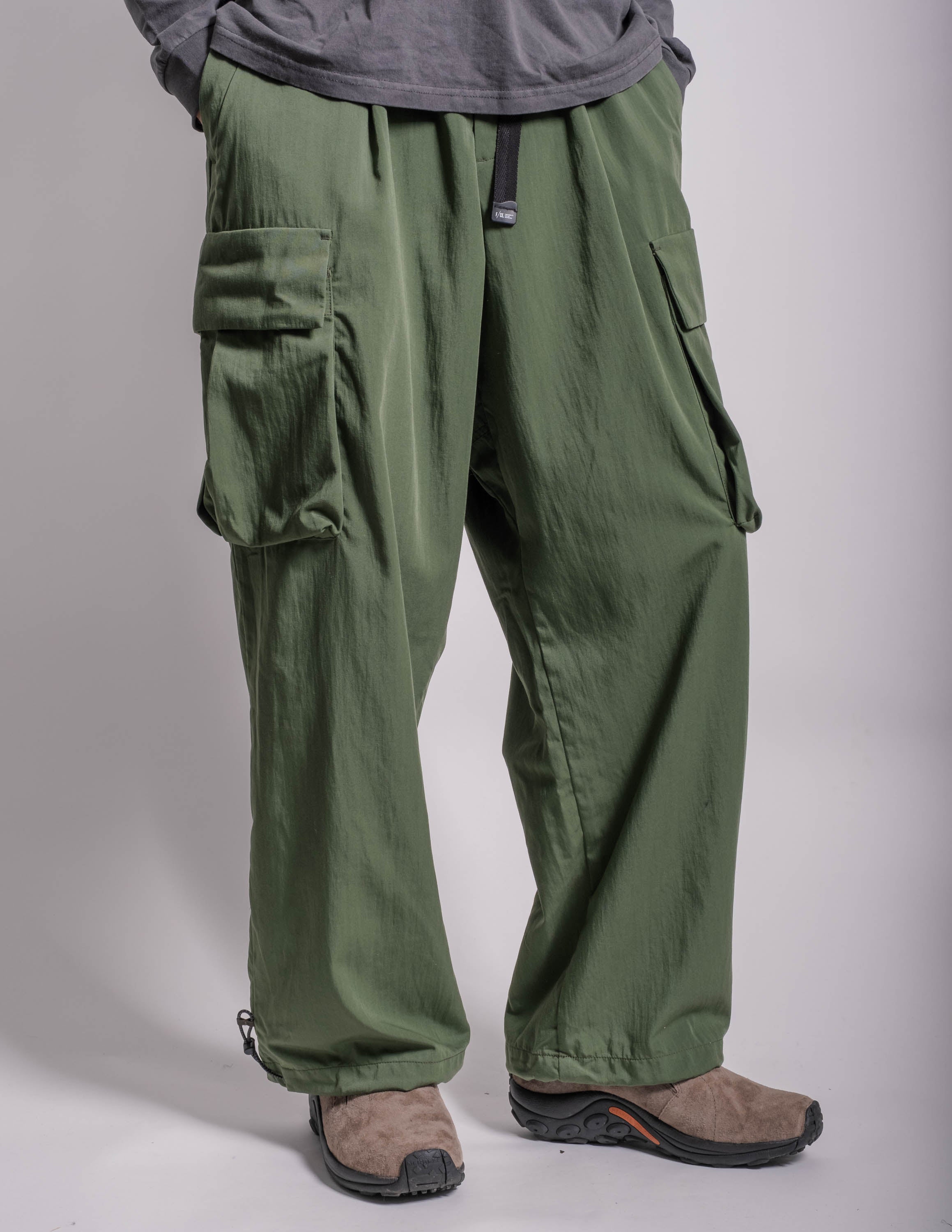 Technical Wide Cargo Pant in Olive ~ Windthrow