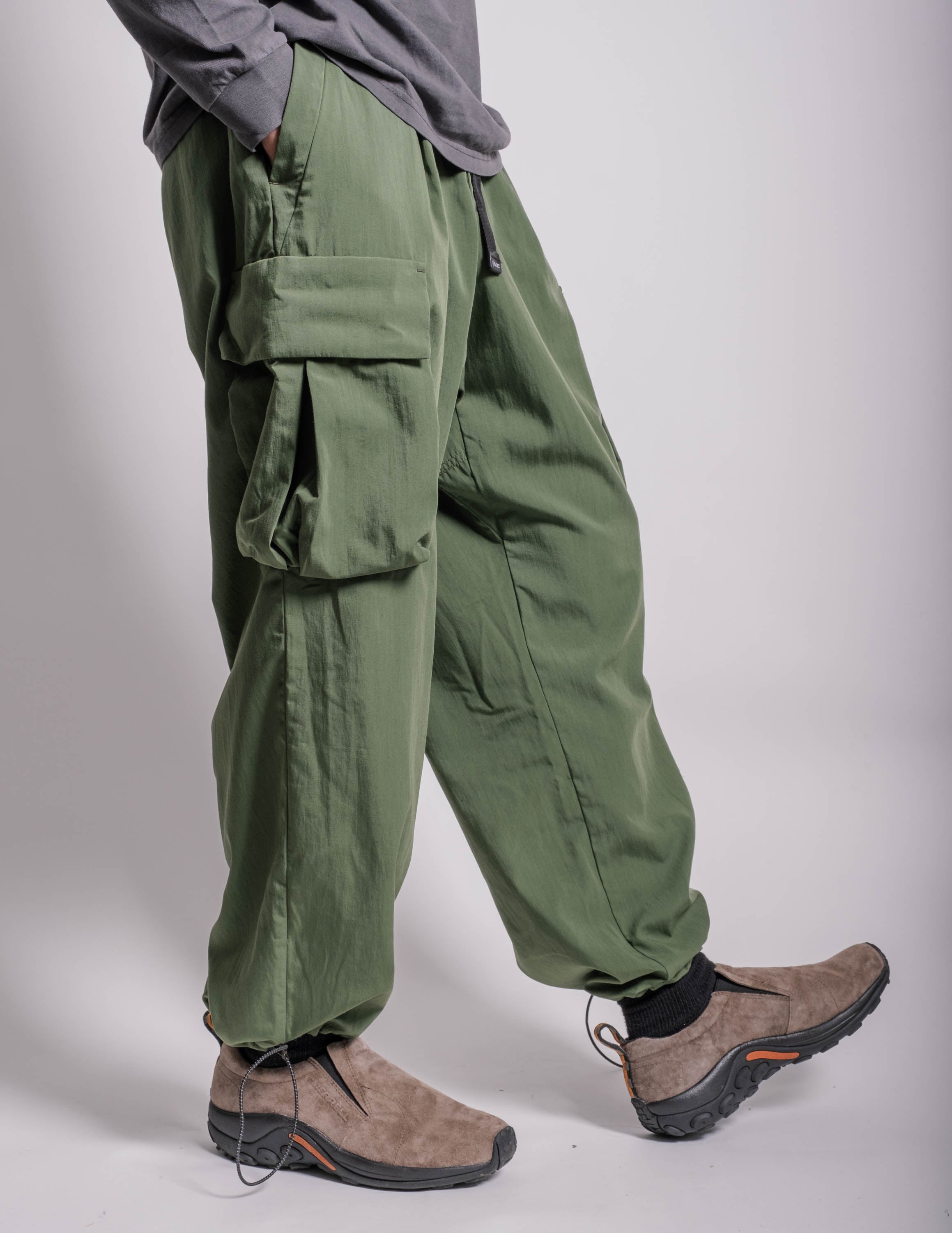 Technical Wide Cargo Pant in Olive ~ Windthrow