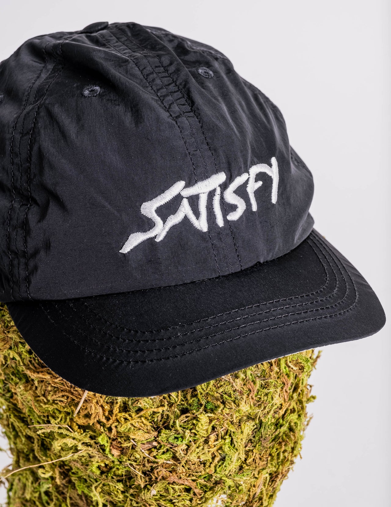 FliteSilk™ Running Cap in Black