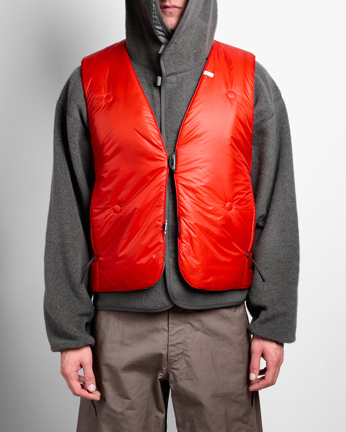 Synthetic Insulated Vest in Scarlet