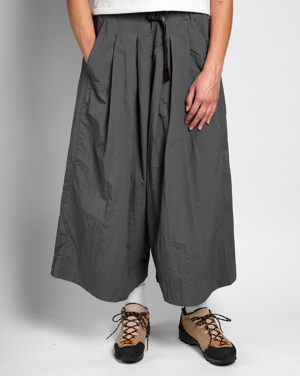 Woven Nylon Flare Pant in Carbon