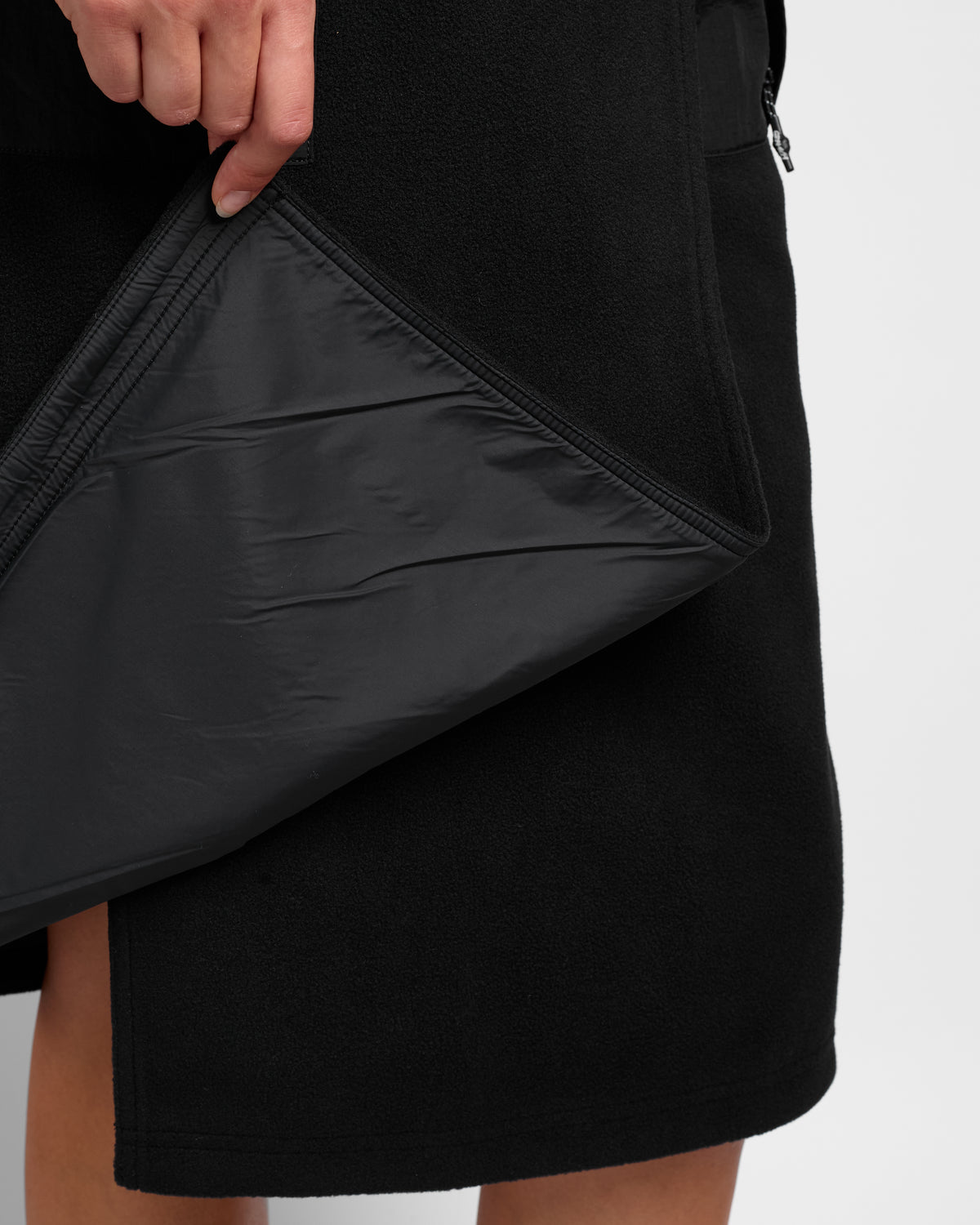 Thermal Fleece Skirt in Black