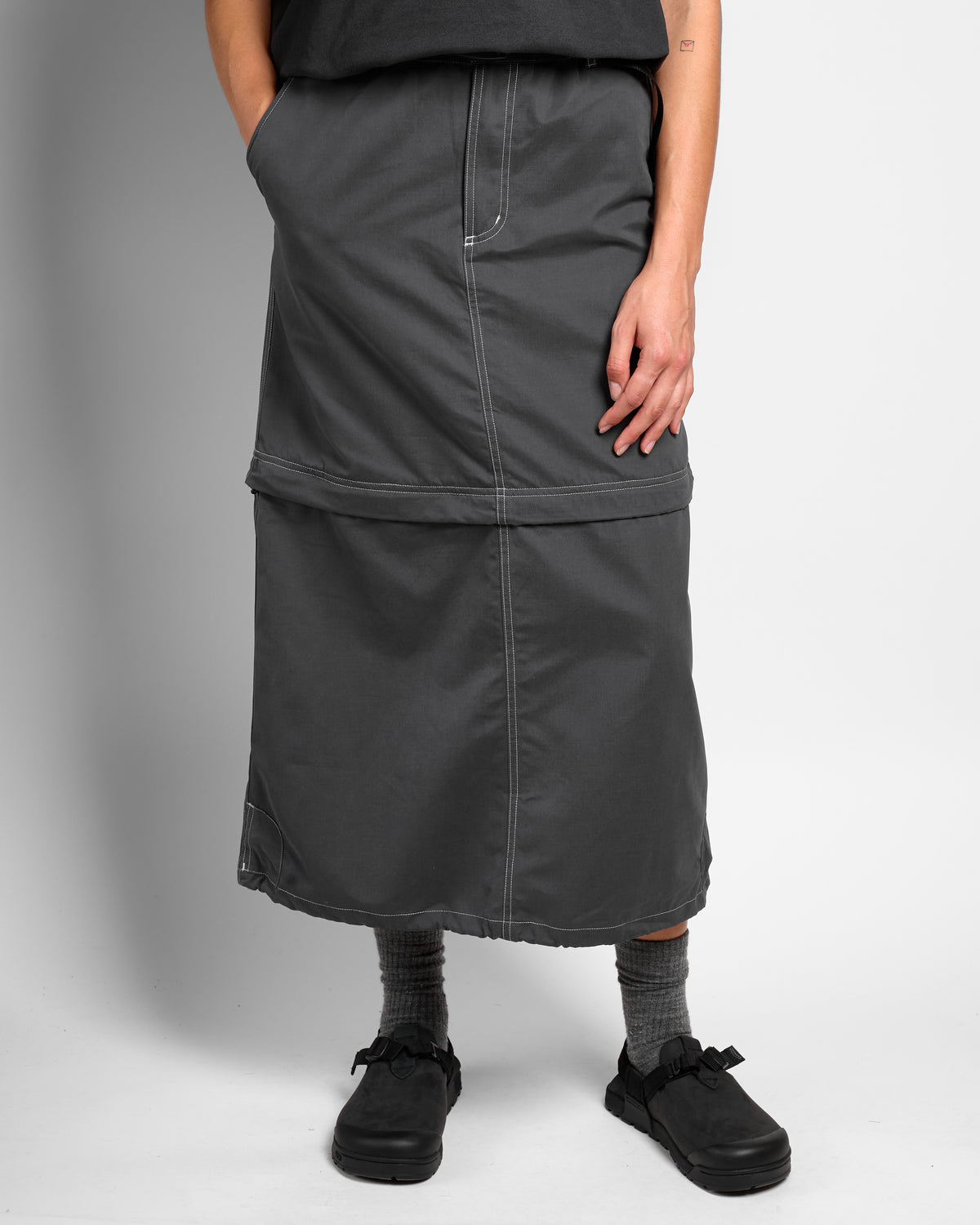 WR Convertible Skirt in Black