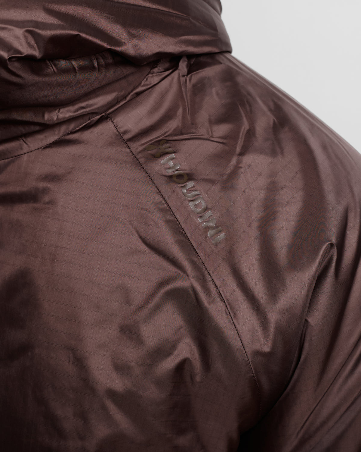 Dunfri in Brown Illusion
