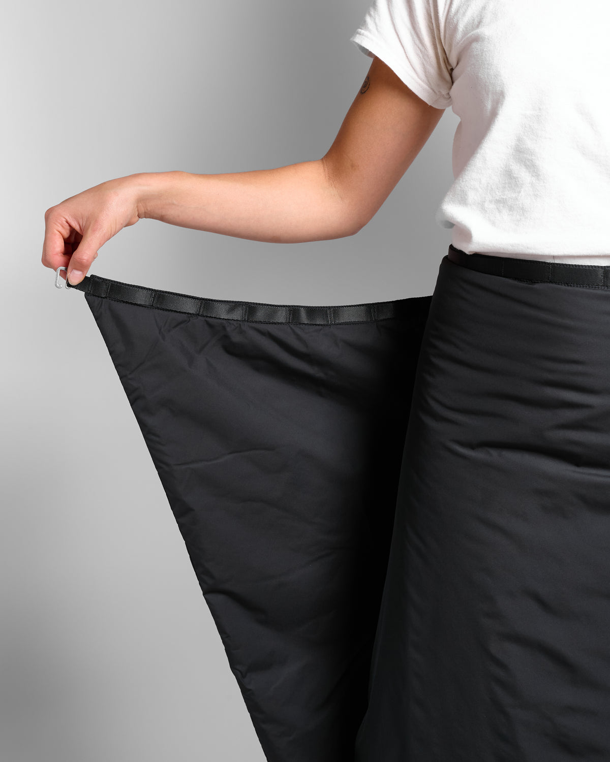 Puffy Square in Rock Black