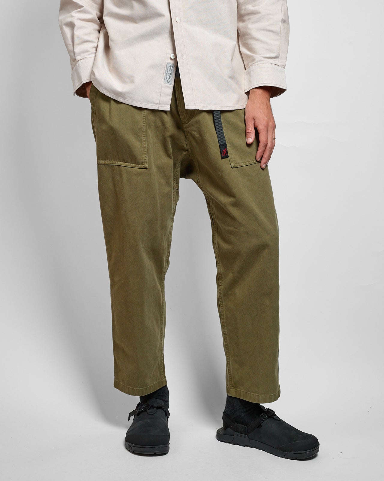 Loose Tapered Pant in Olive
