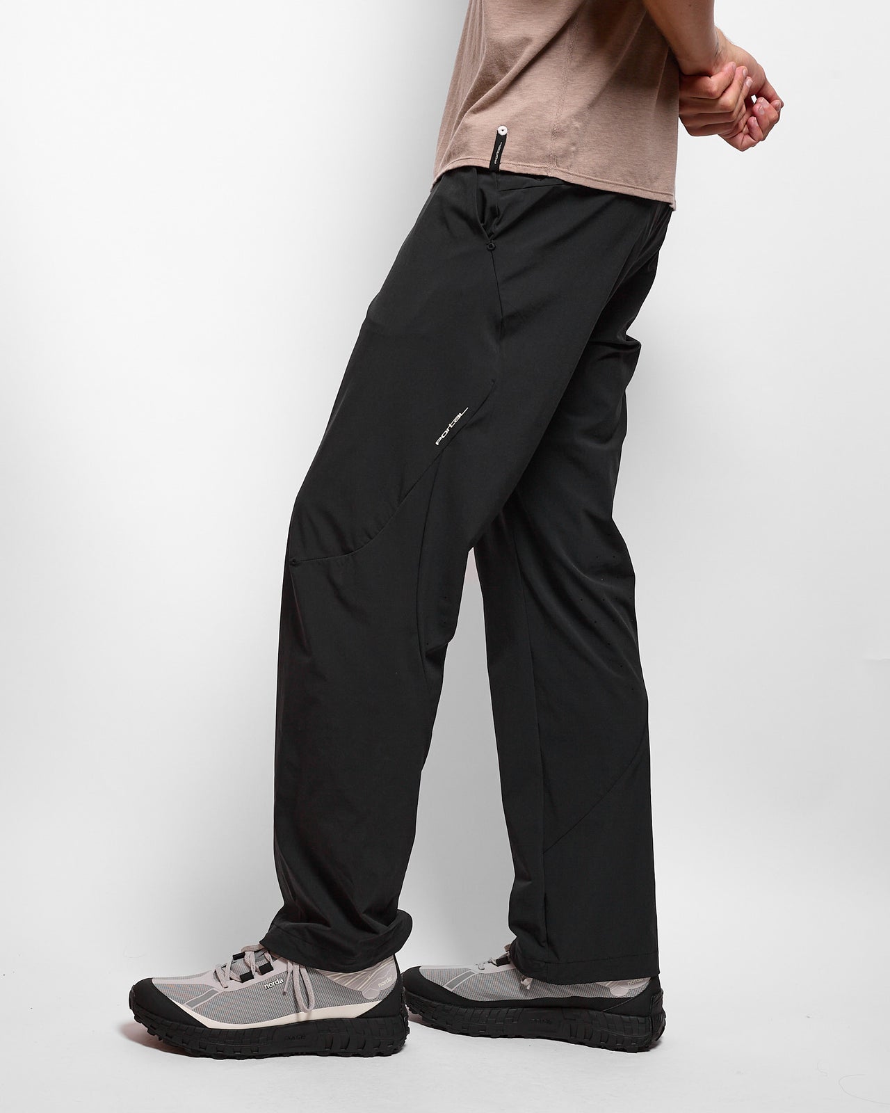Acre Light Pant in Black Beauty