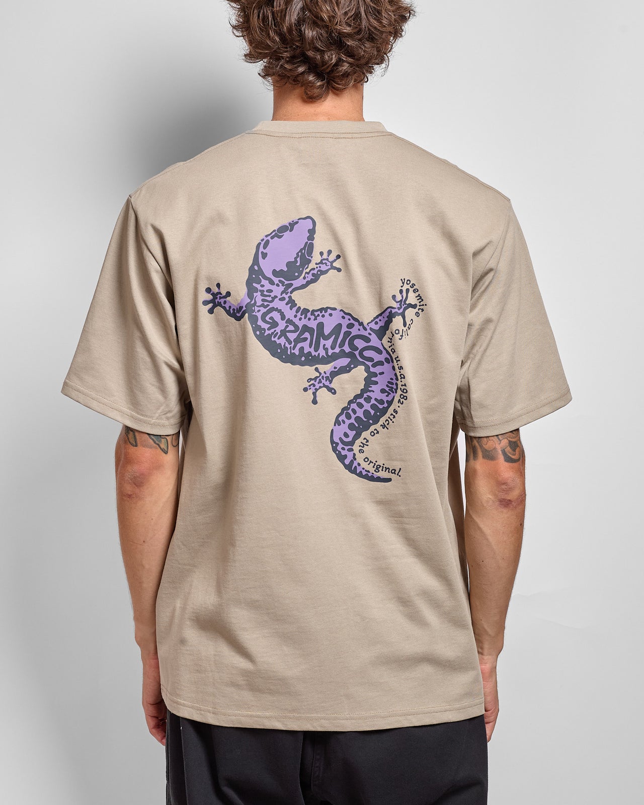 Gecko Tee in Beige