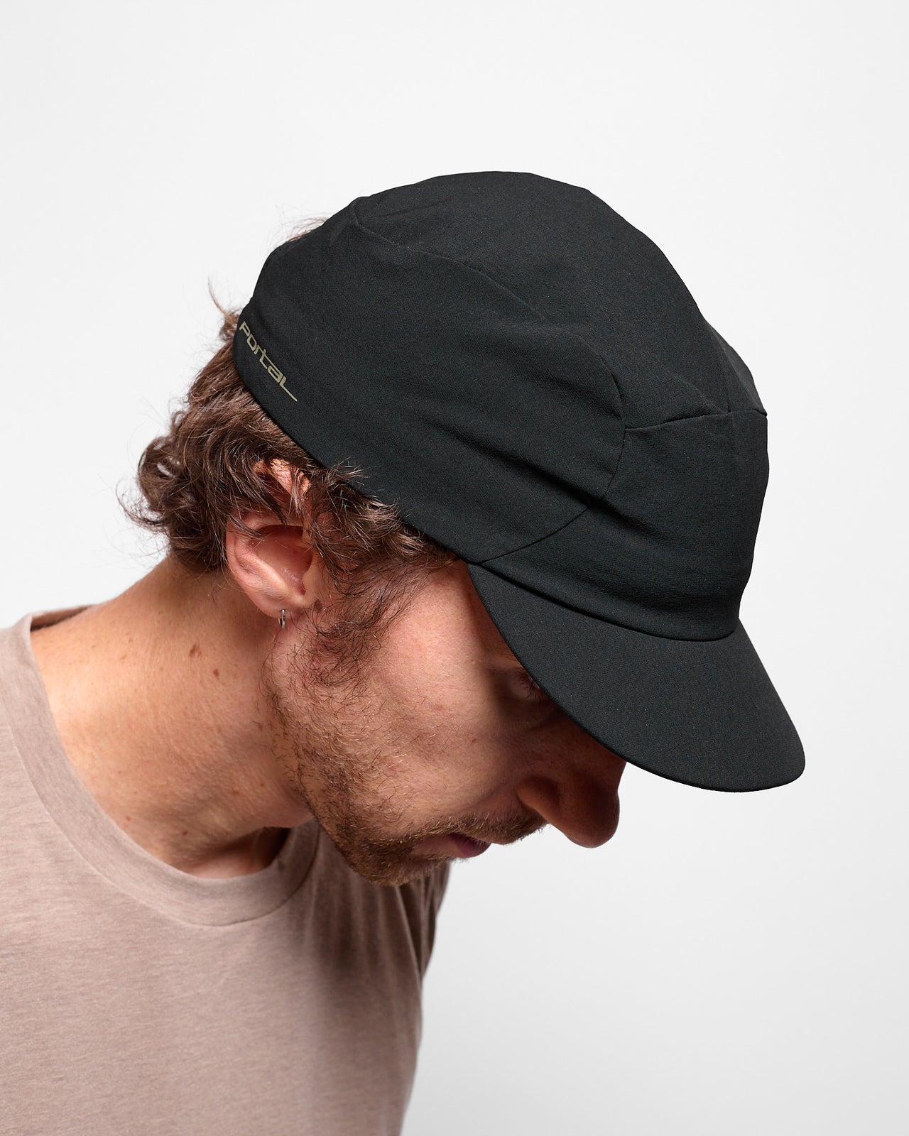 Radius Cap in Black Beauty