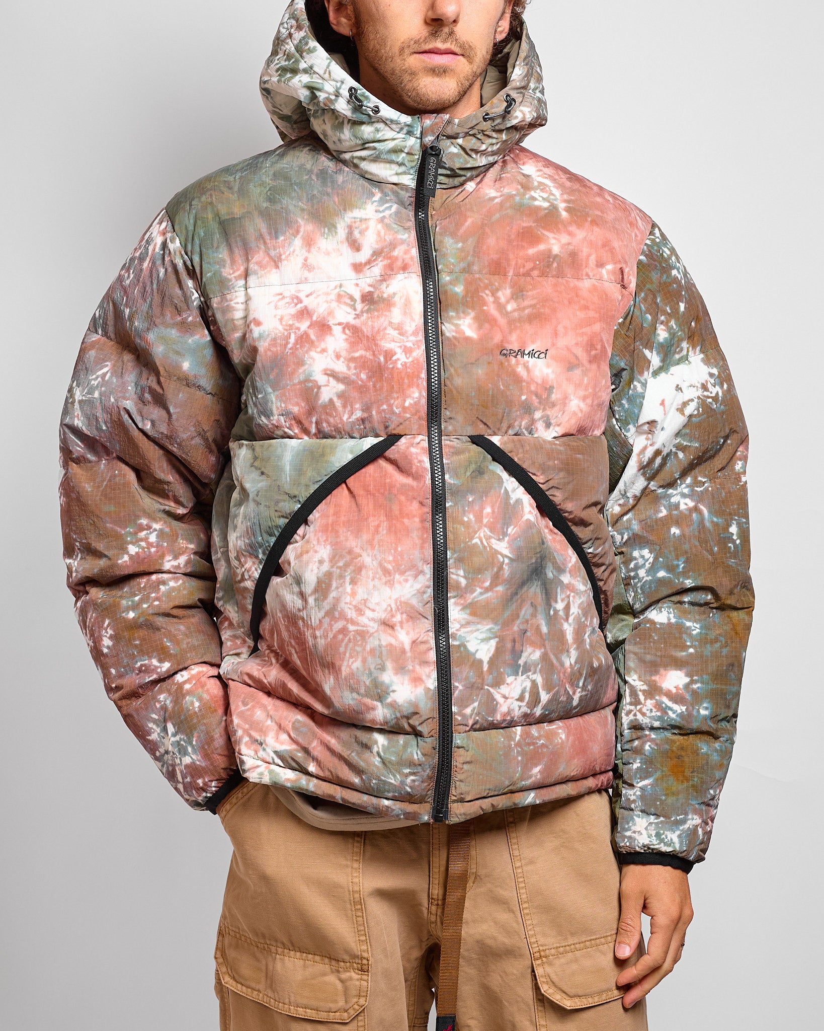 Down Puffer Hooded Jacket in Tie Dye Windthrow