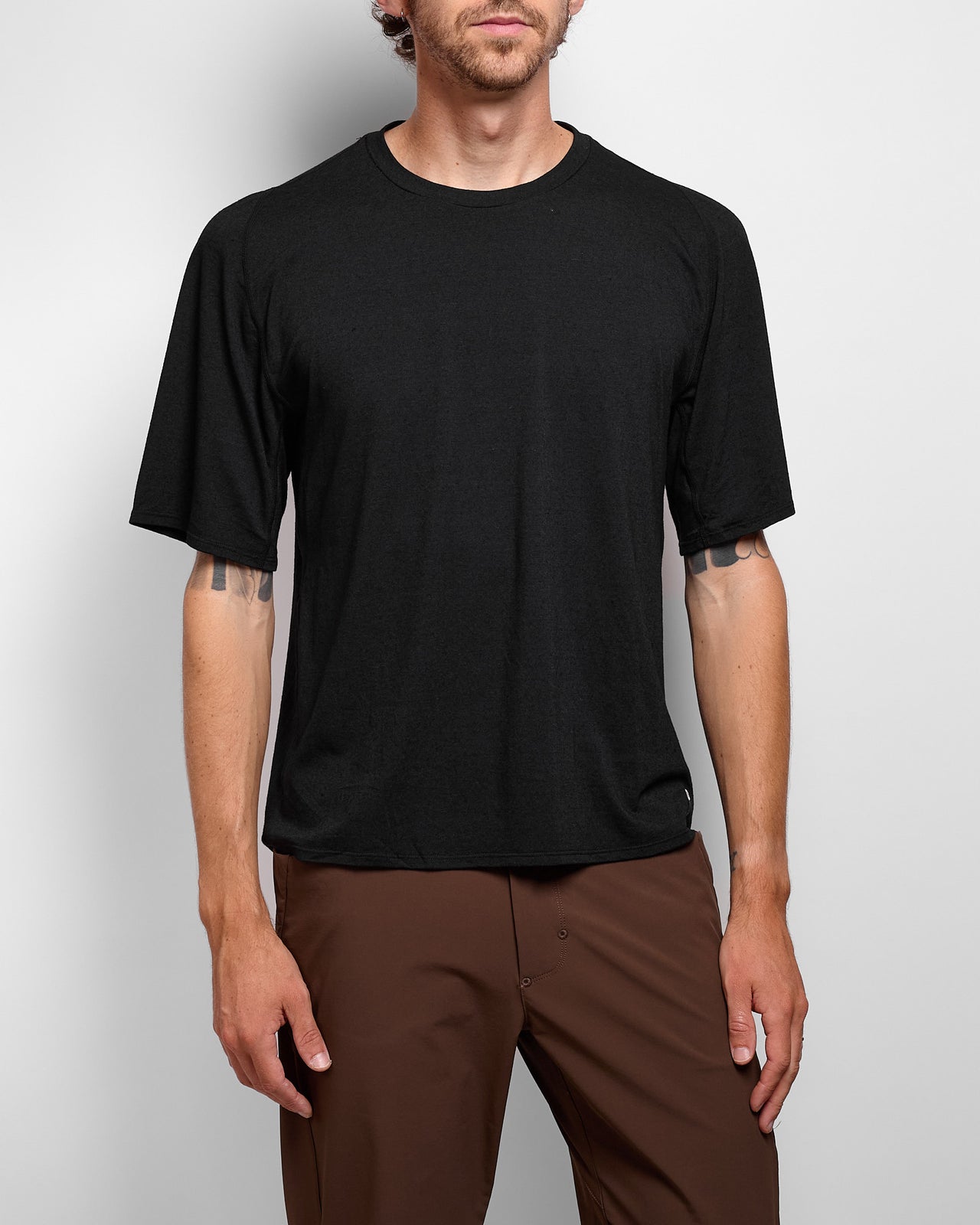 Drift Merino SS T in Black Beauty
