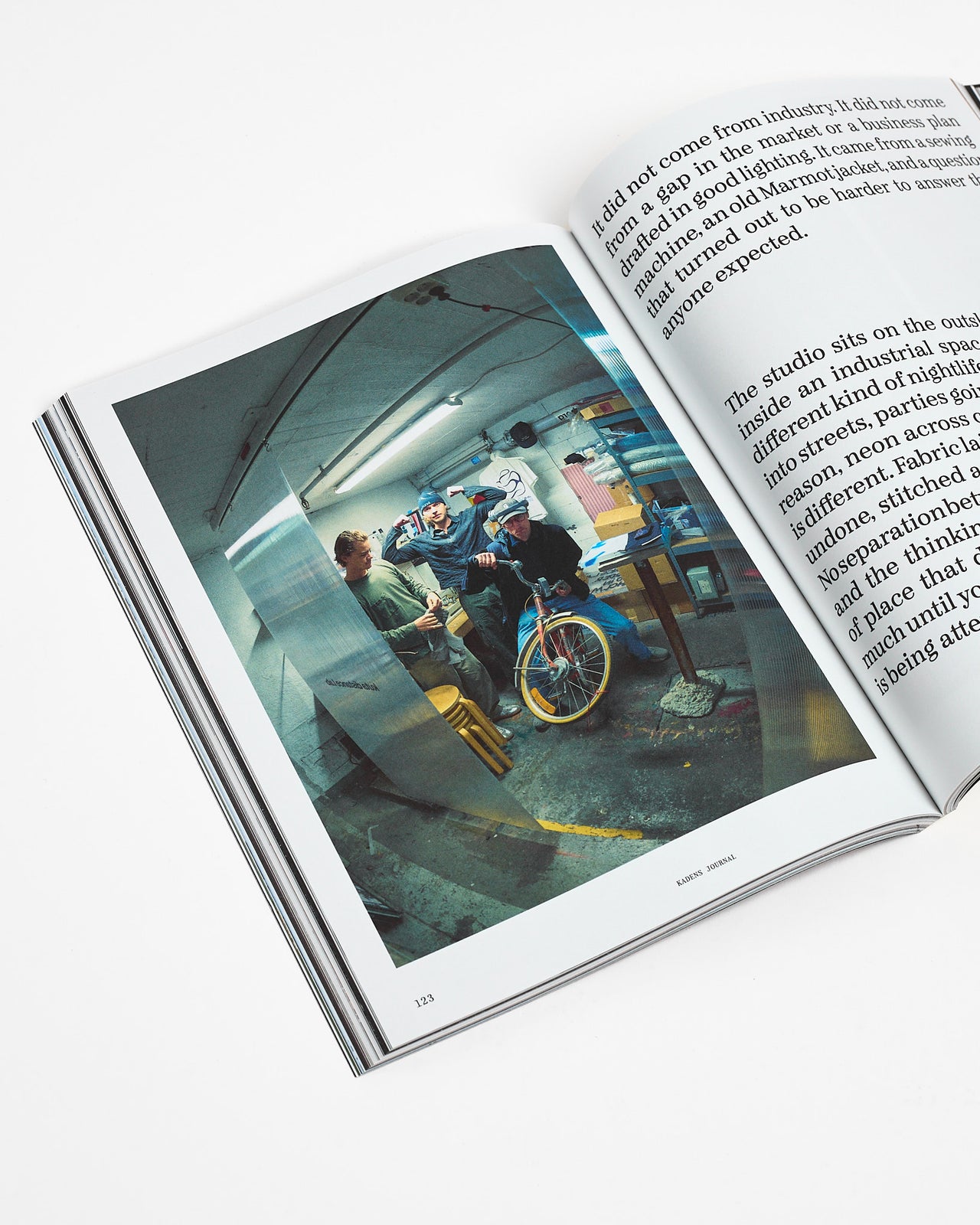 Kadens Issue 01