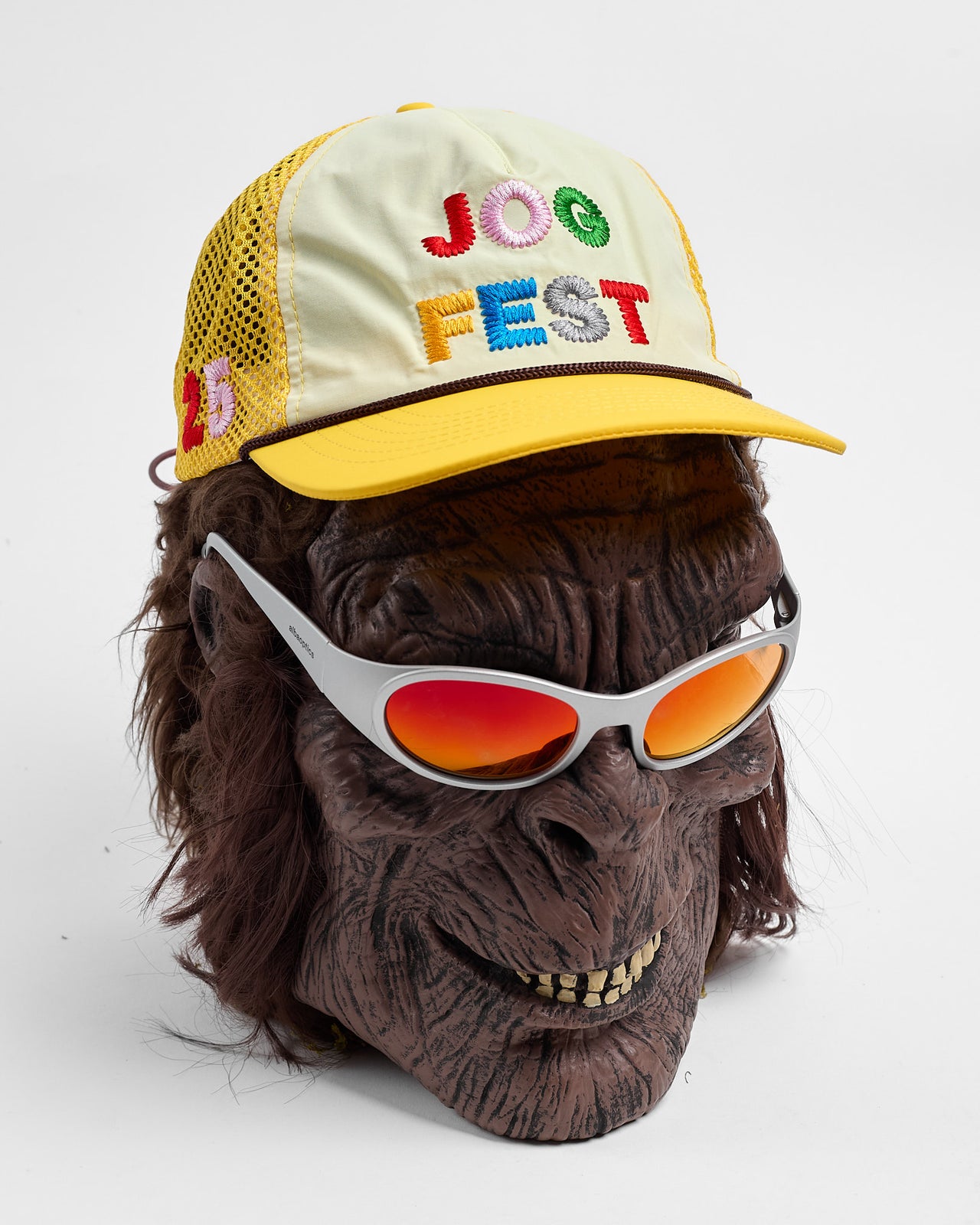 Jog Fest Trucker Hat in Yellow