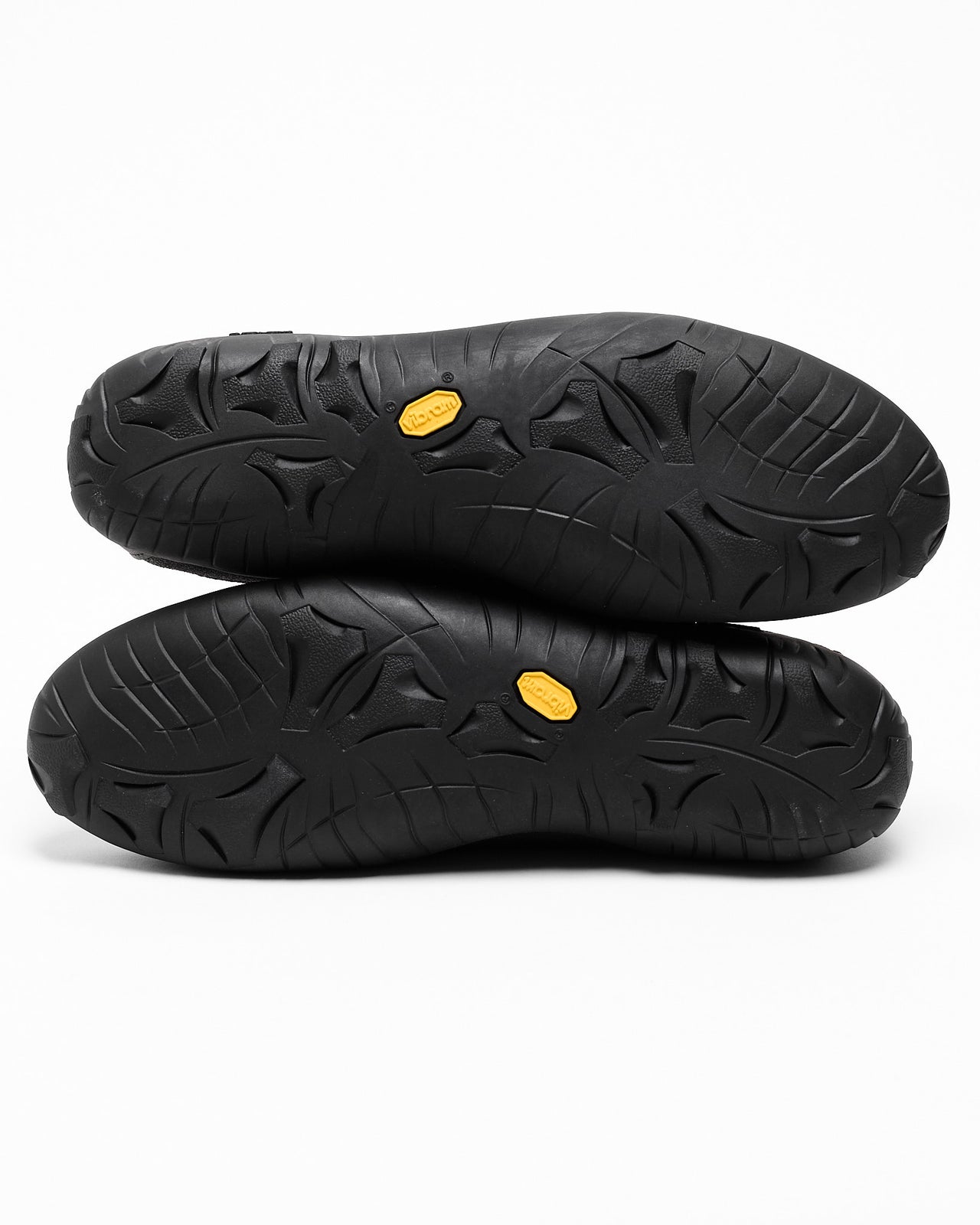 Wanderer in Grey Suede