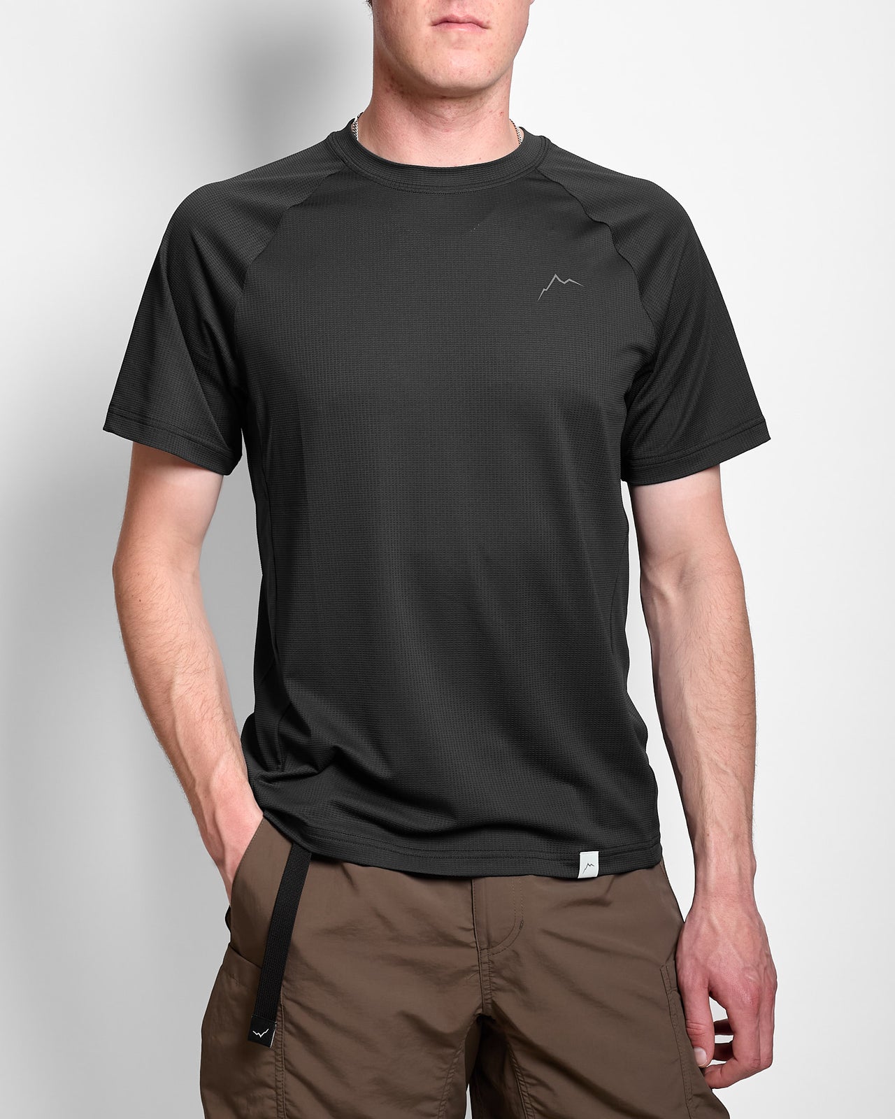 Logo Air Short Sleeve in Black