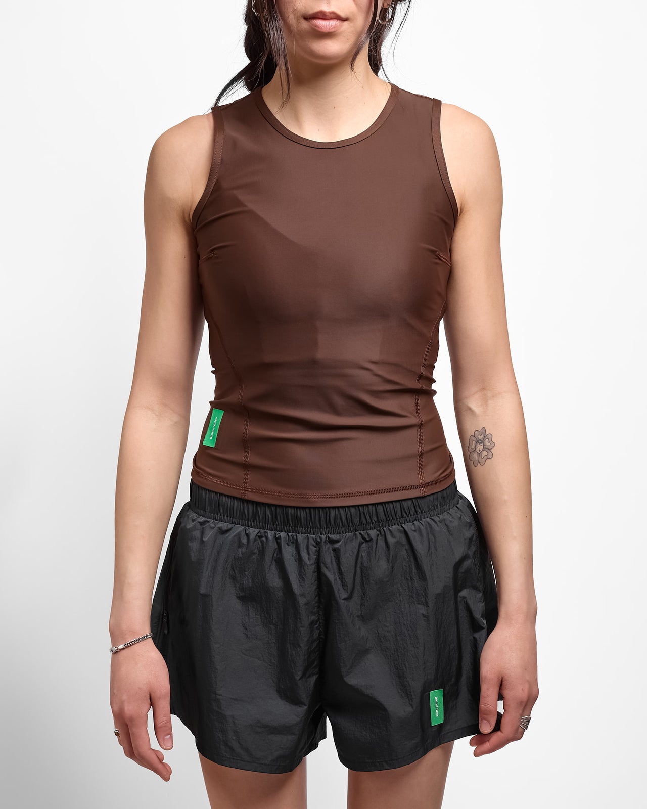 Fitted Training Tank Top in Umber