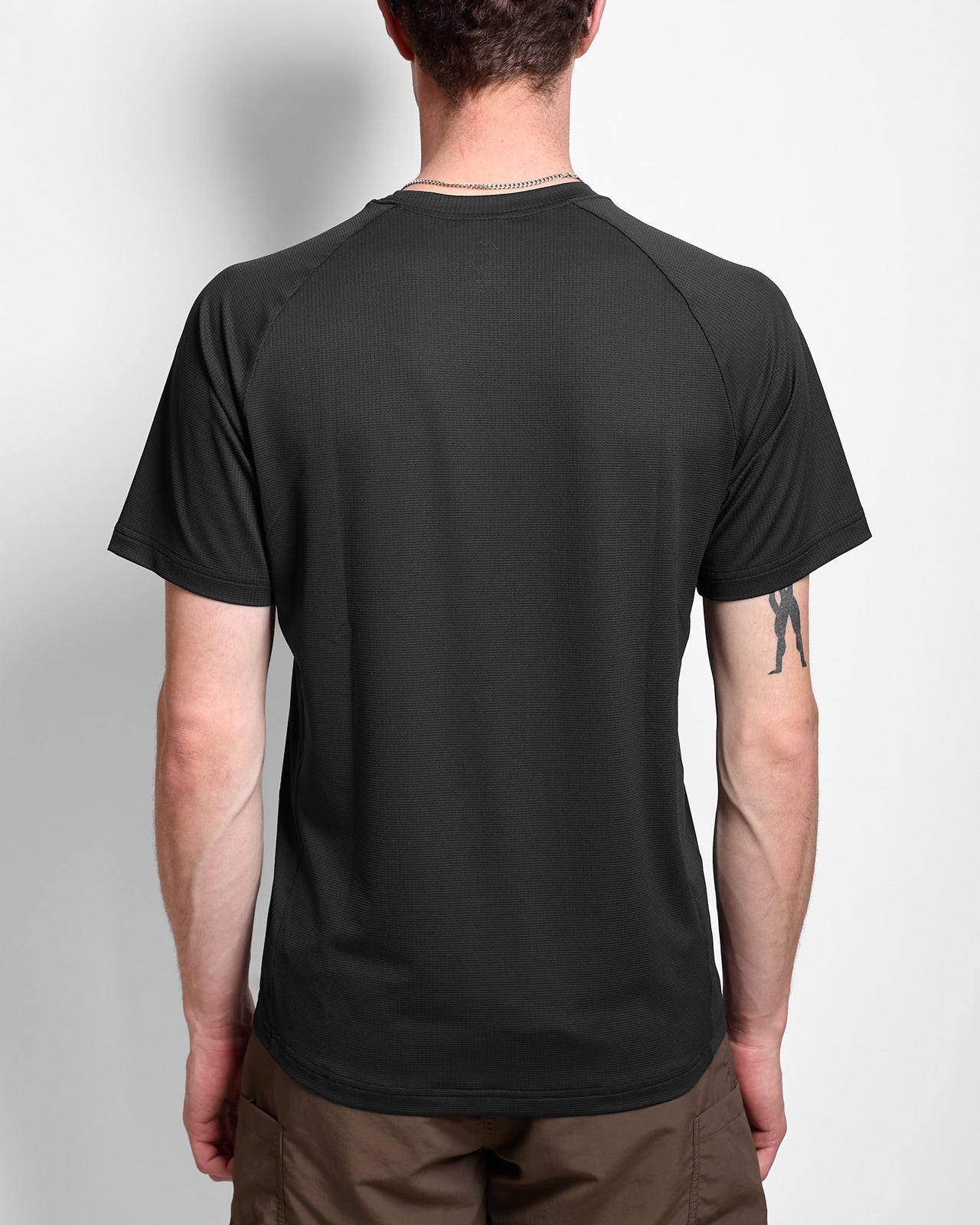 Logo Air Short Sleeve in Black