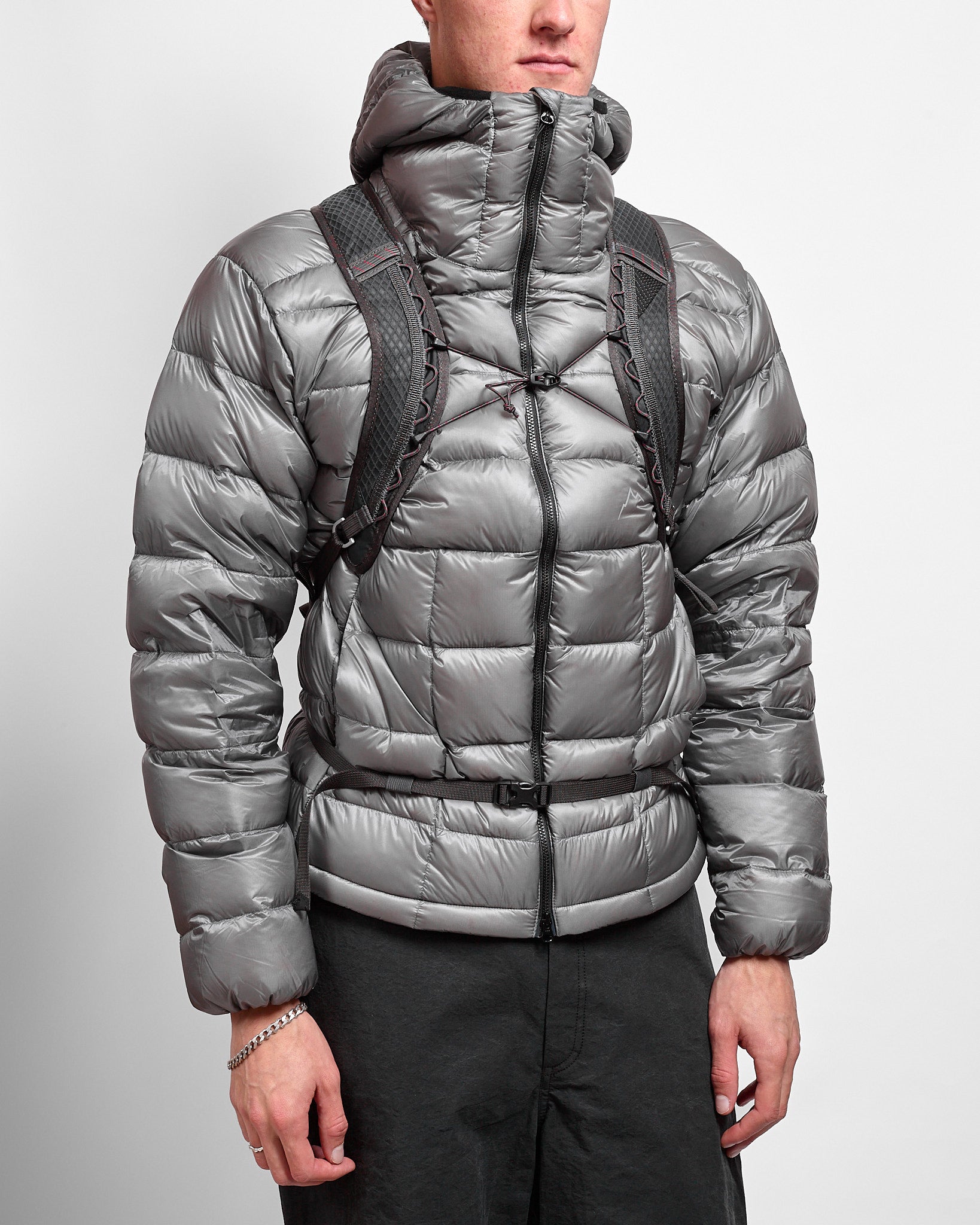 Tjalve 2.0 Backpack 10L in Raven ~ Windthrow