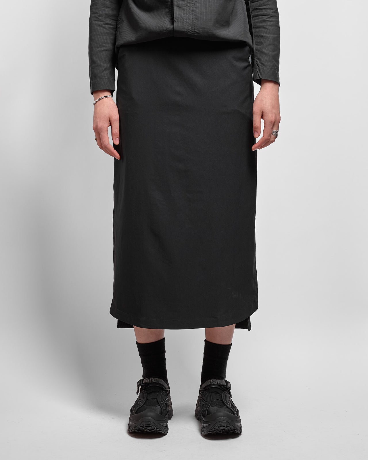 W's Walkabout Skirt in True Black