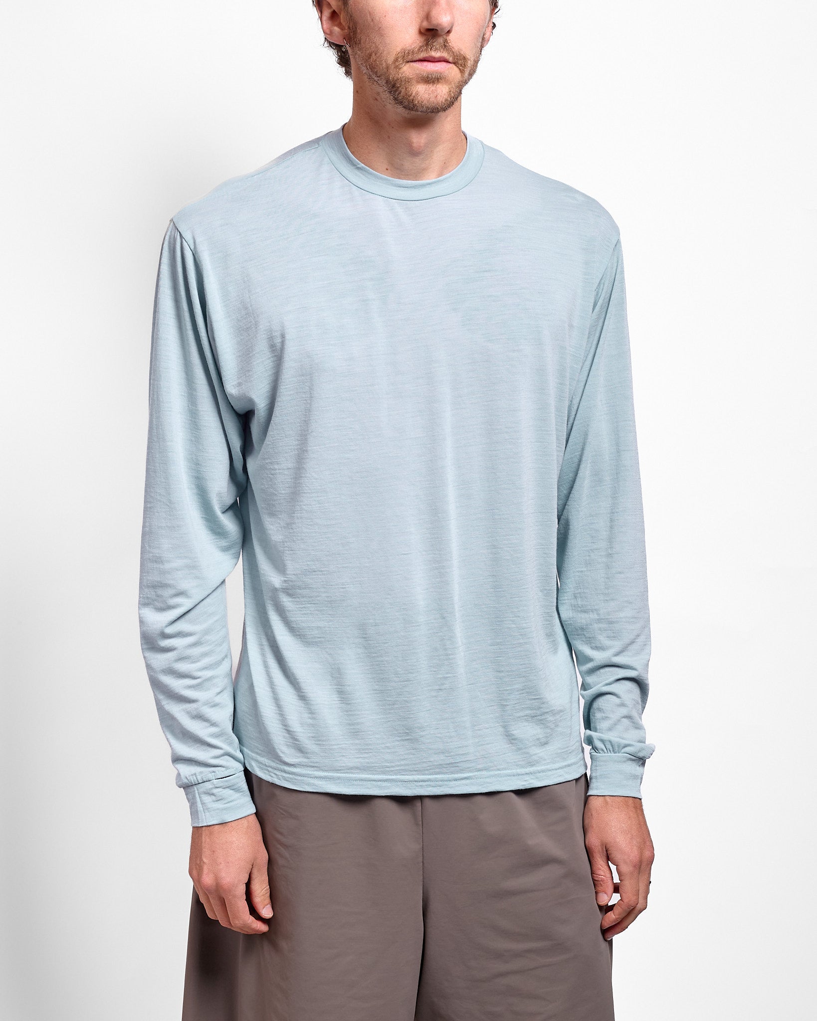 Creeper Crew Merino in Blue Fog ~ Windthrow