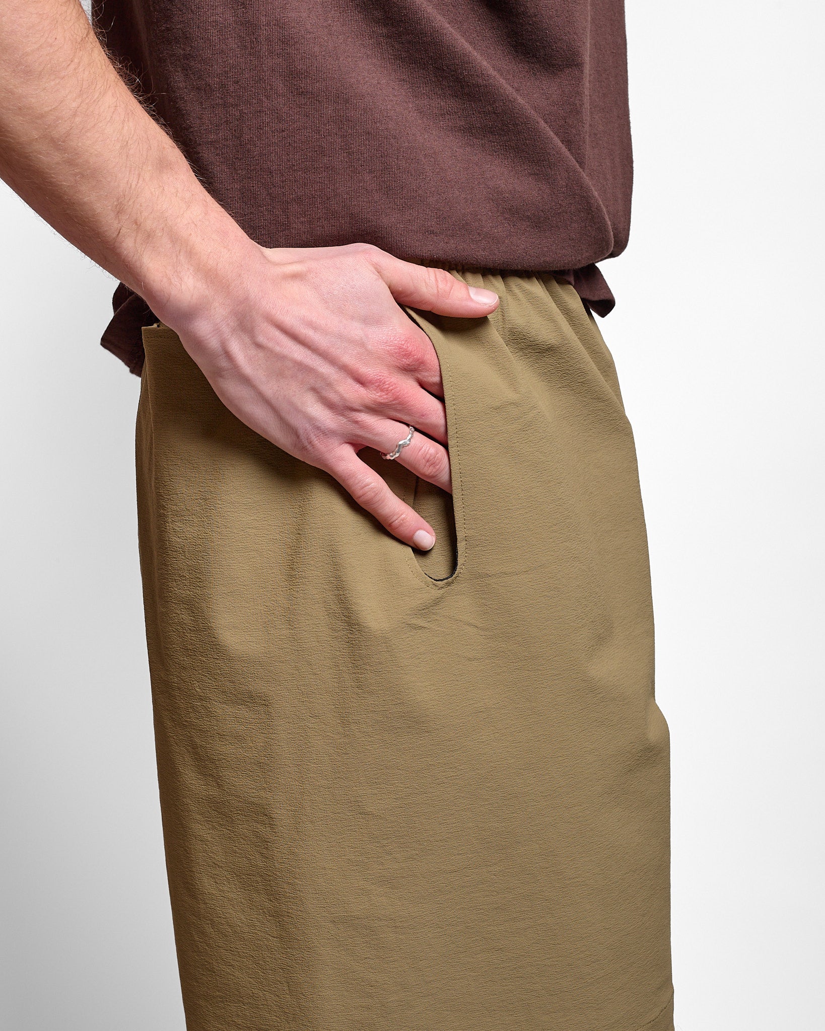 Explora Short in Lead Gray ~ Windthrow