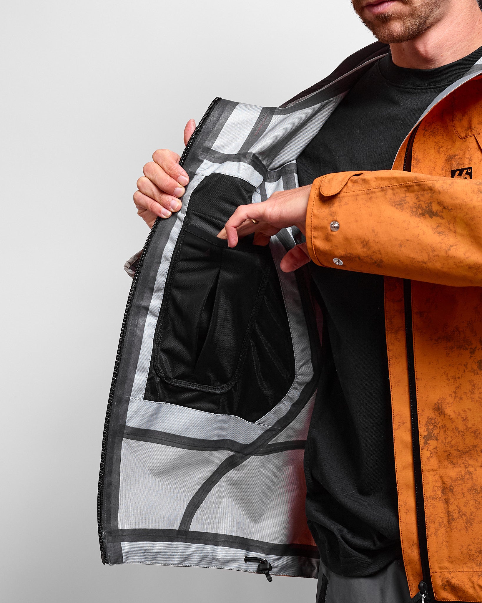 Dyngja Shell Jacket in Fisherman Print ~ Windthrow