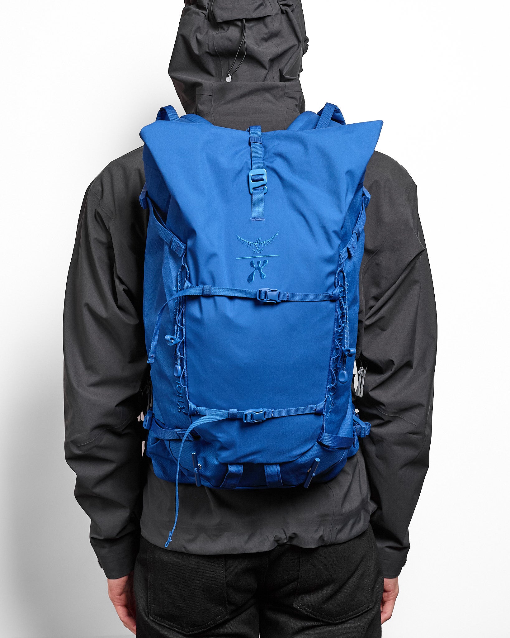 Osprey x Houdini Allt 20L Pack in Tribe Blue Osprey x Houdini Allt 20L Pack in Tribe Blue